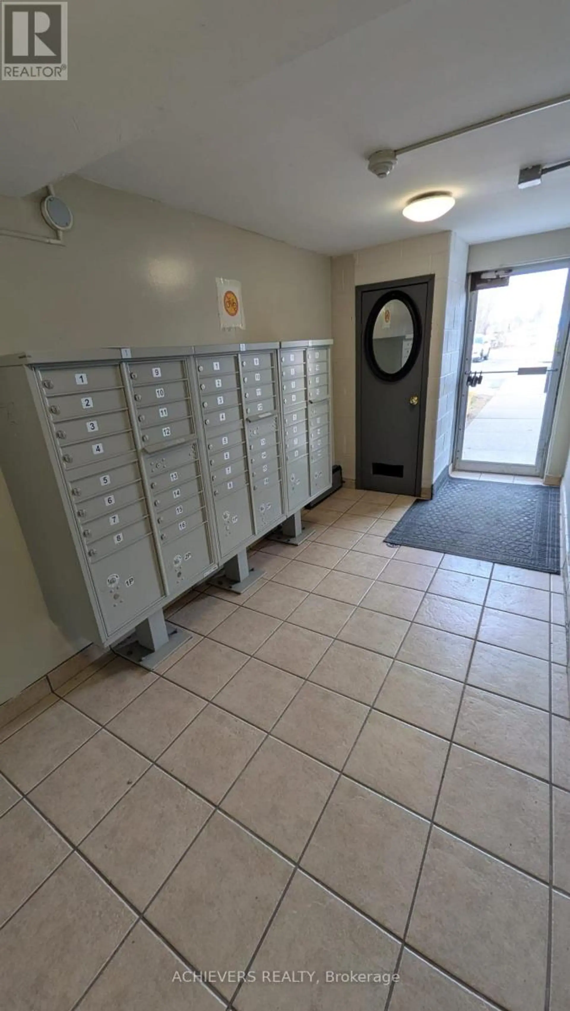 #105 1825 WHITNEY STREET - Image 5