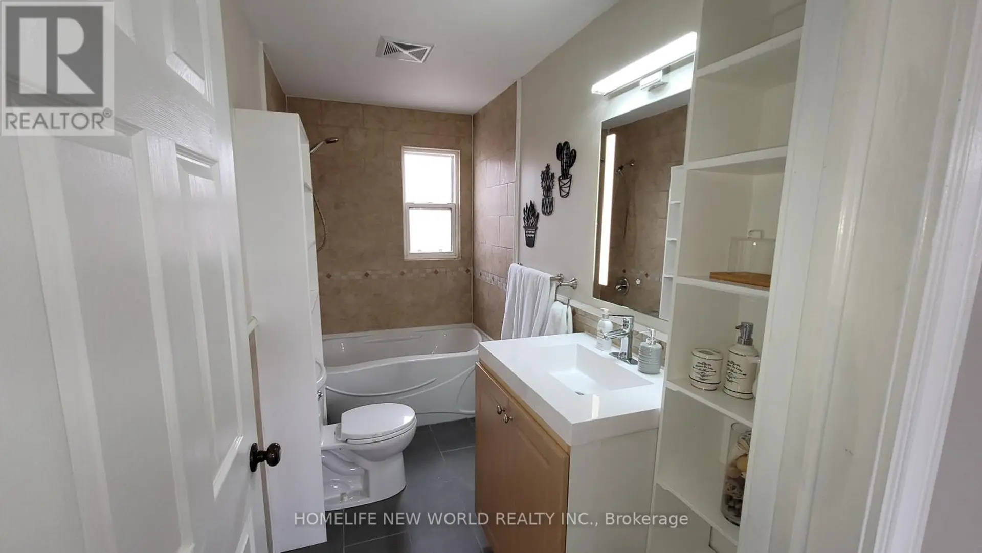 67 BINGHAM STREET - Image 6