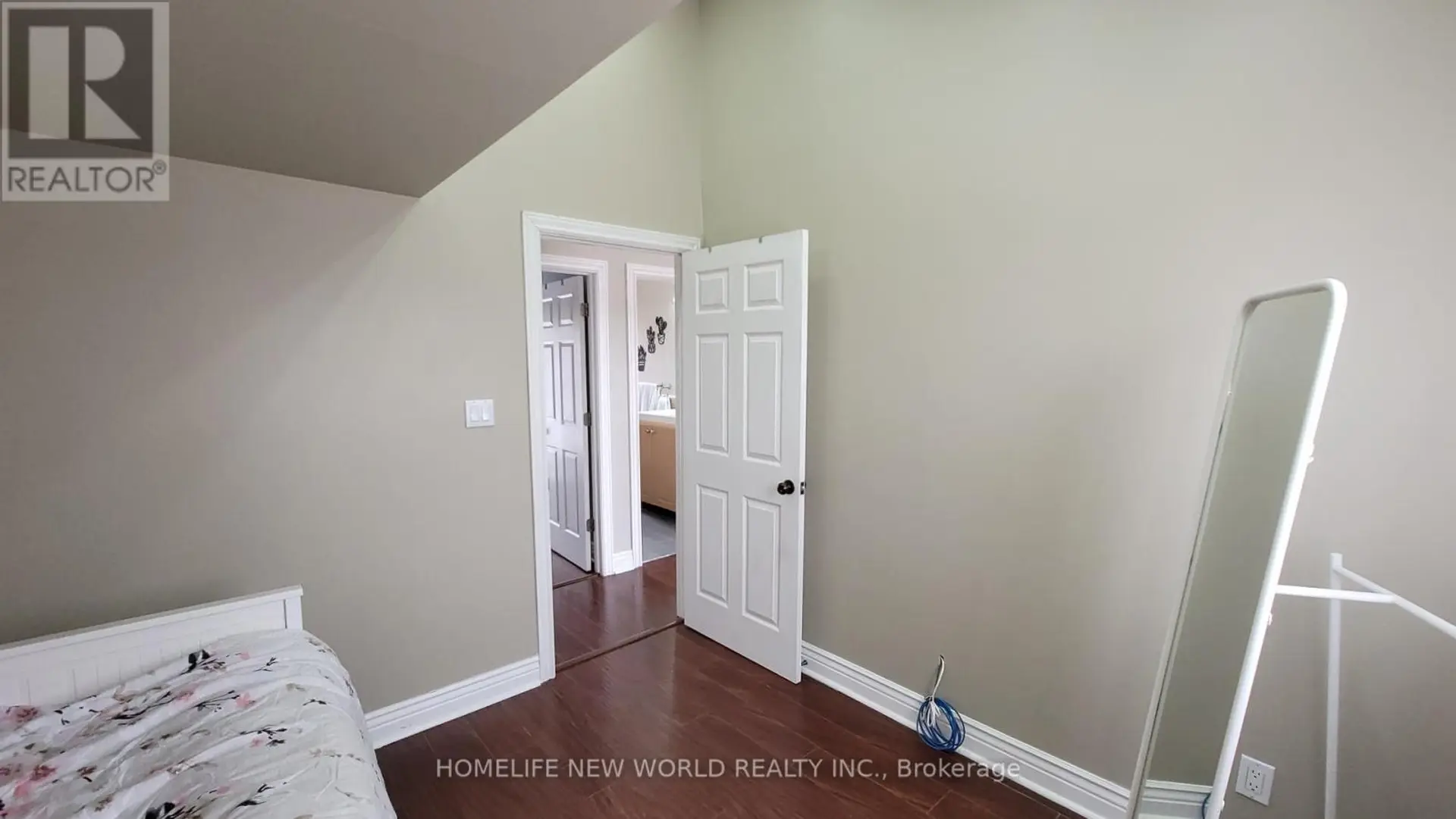 67 BINGHAM STREET - Image 8