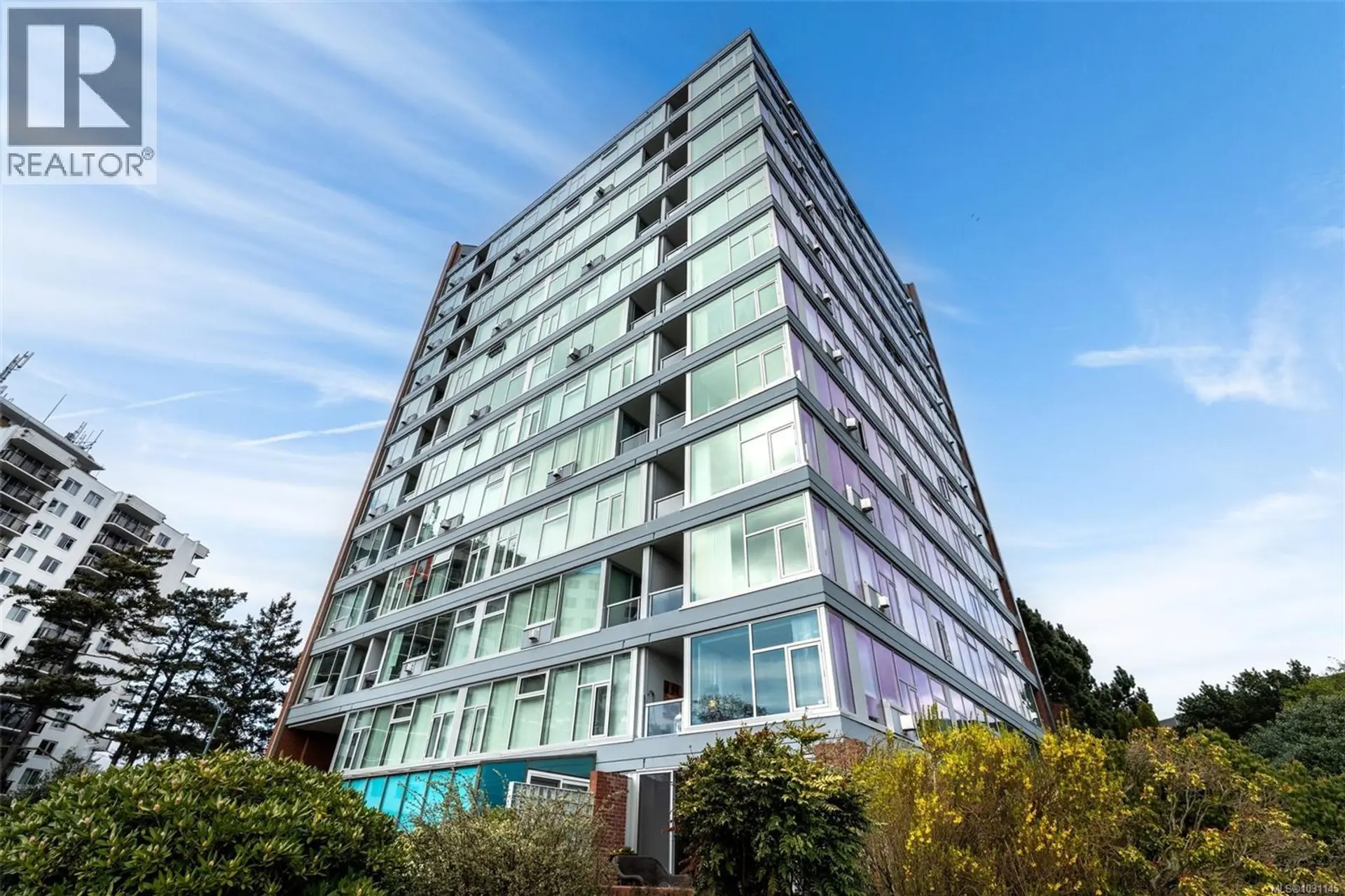 Property at #102 325 Maitland St, Victoria, BC
