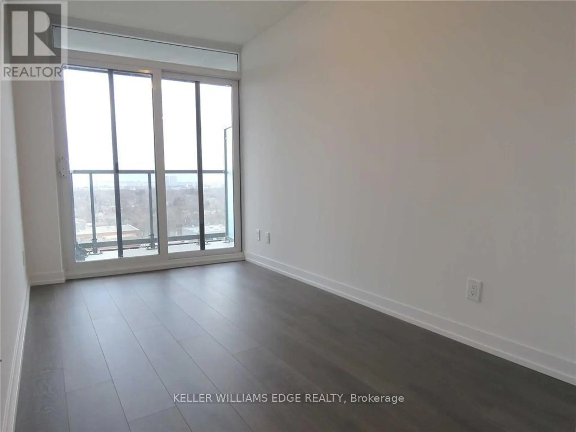 #1613 125 REDPATH AVENUE - Image 4