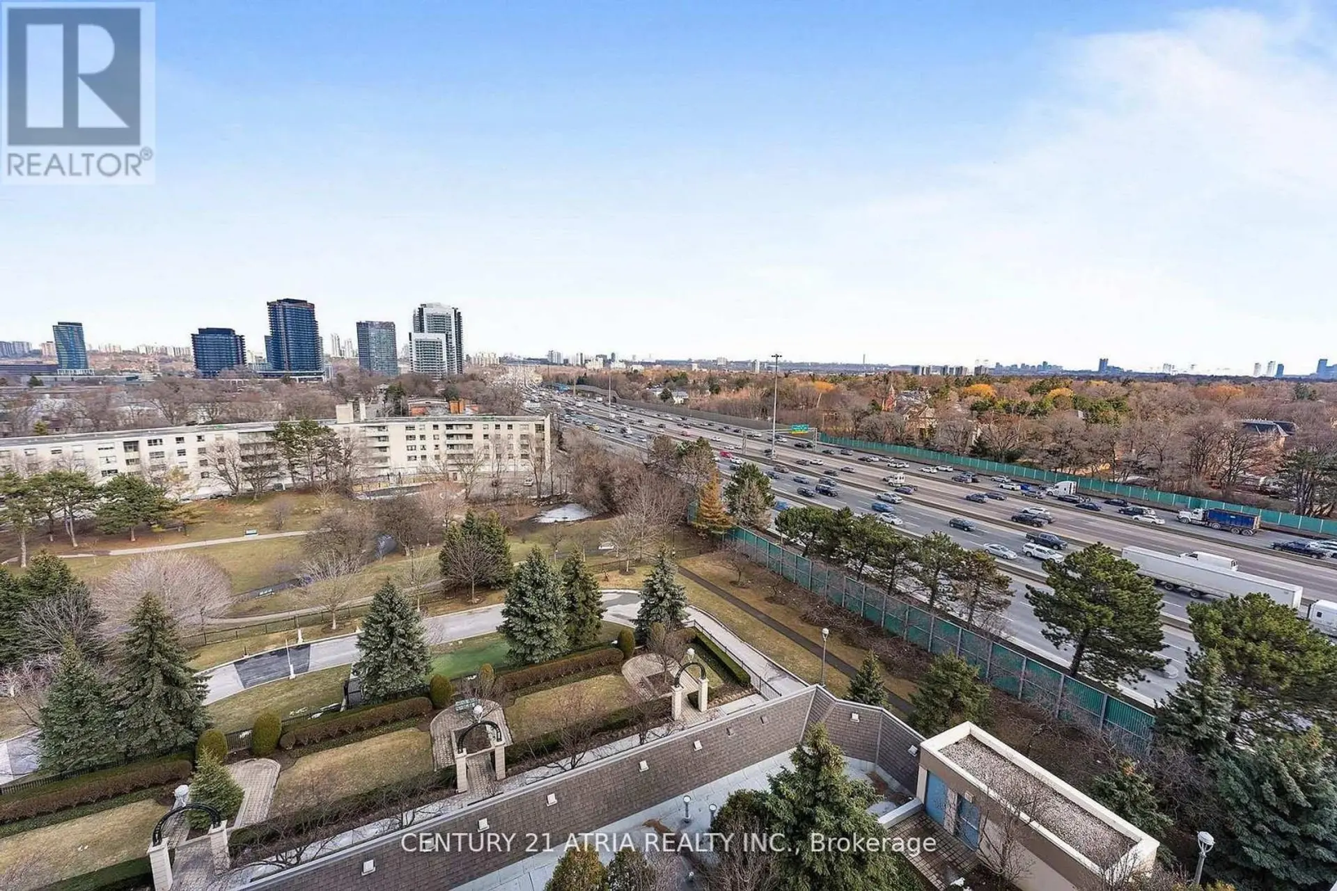 #808 3 REAN DRIVE - Image 15