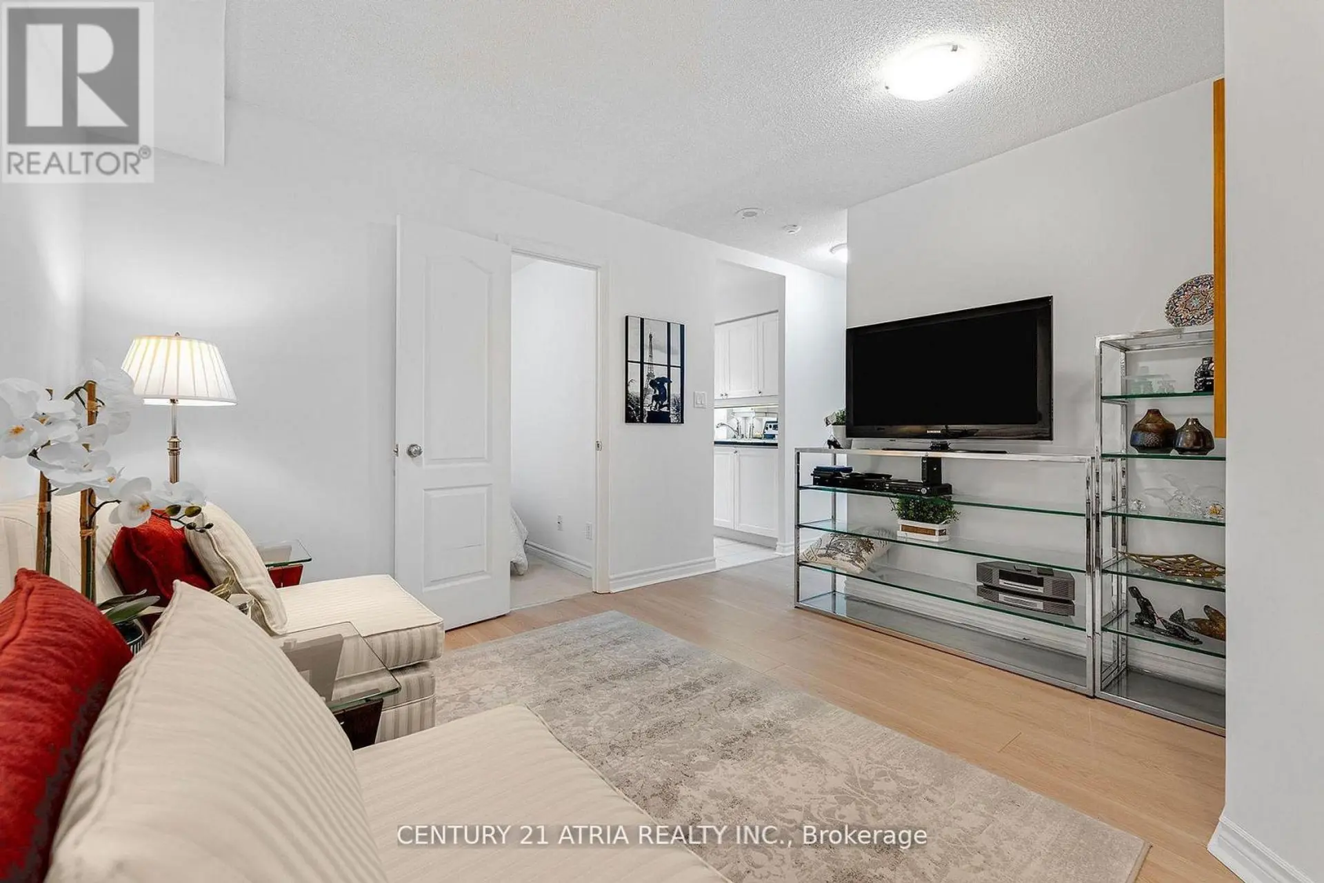 #808 3 REAN DRIVE - Image 5