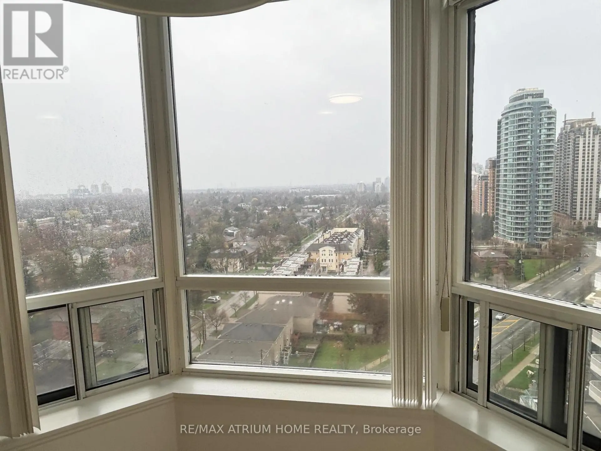 #1910 35 FINCH AVENUE E - Image 7