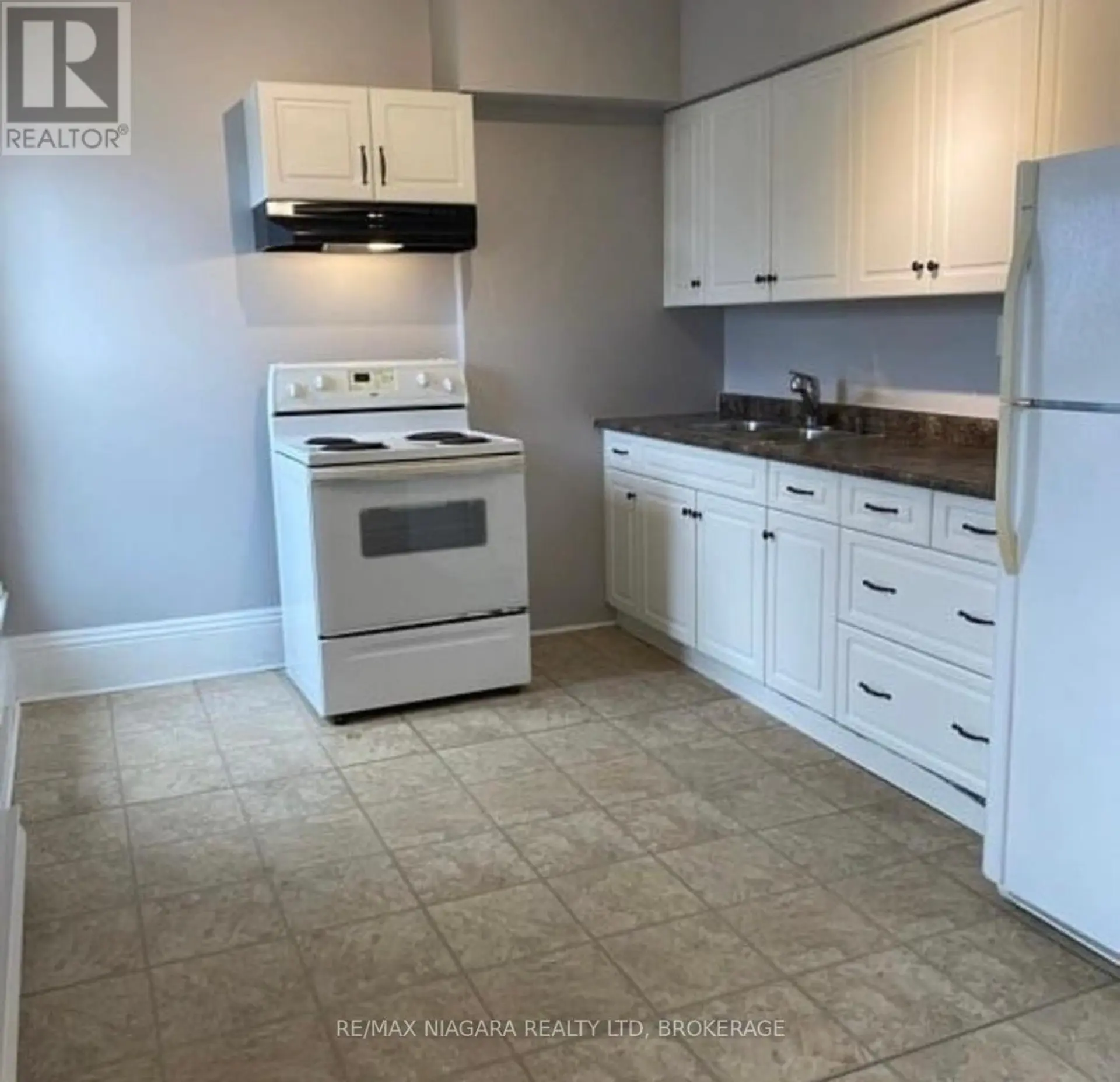 42 NIAGARA STREET - Image 14