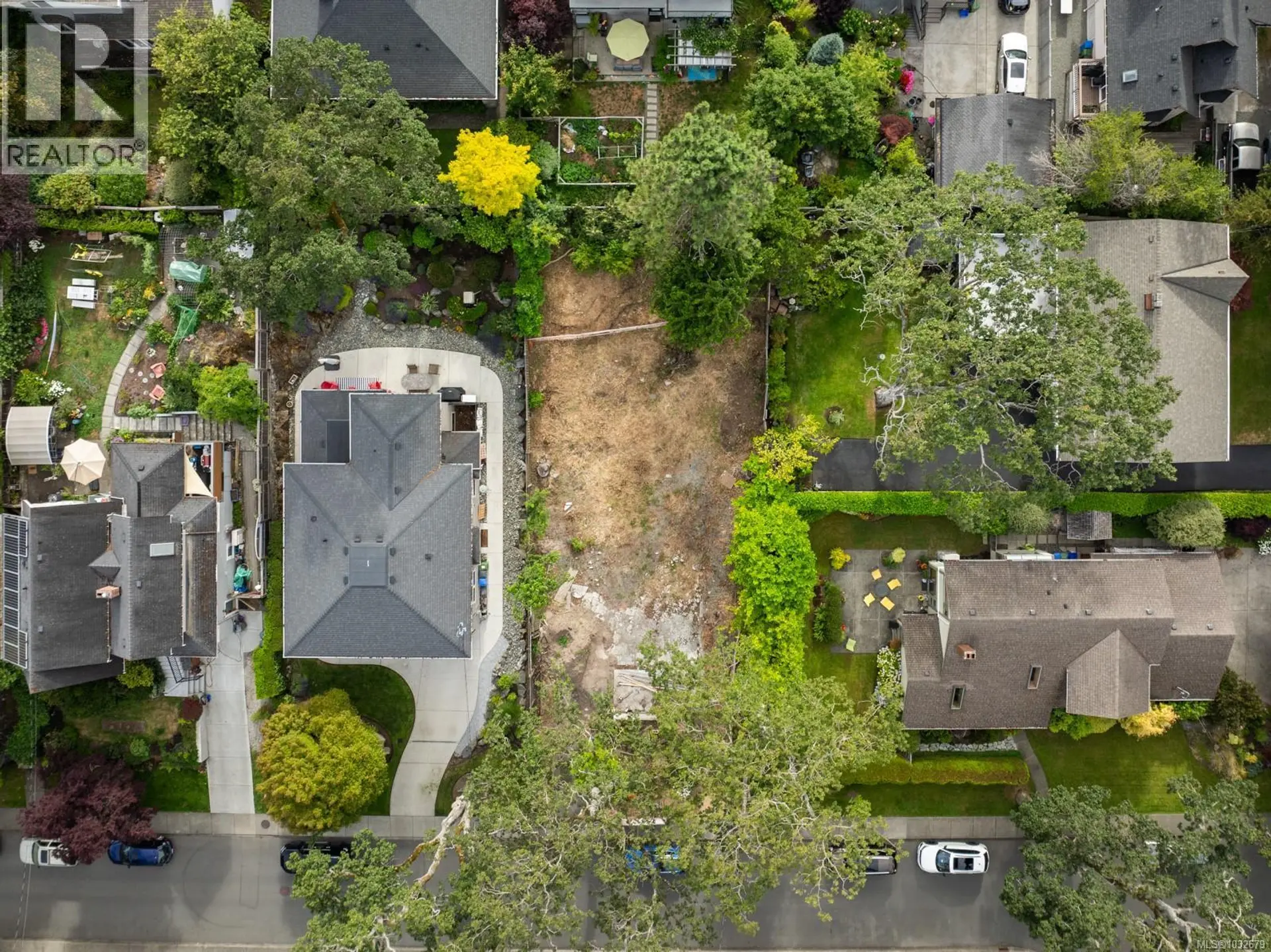 Property at 1256 Oliver St, Oak Bay, BC