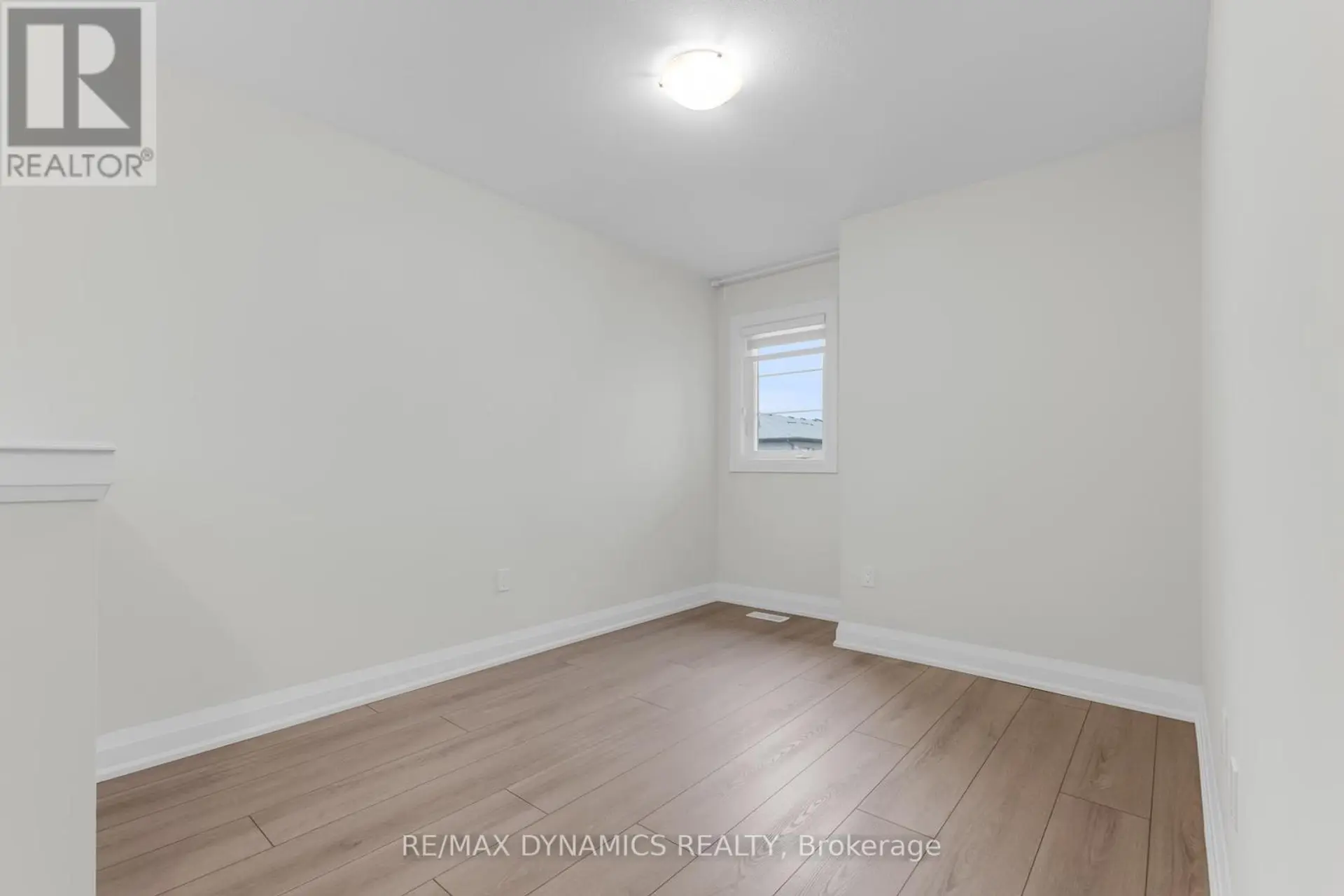 #110 4552 PORTAGE ROAD - Image 10