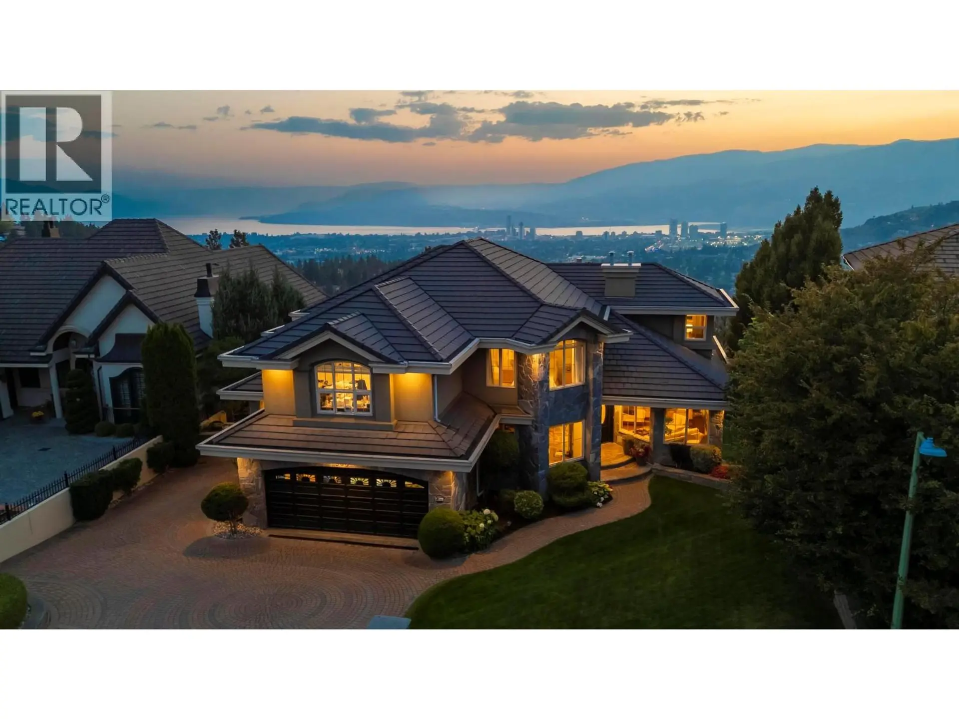 Property at 960 Skeena Drive, Kelowna, BC