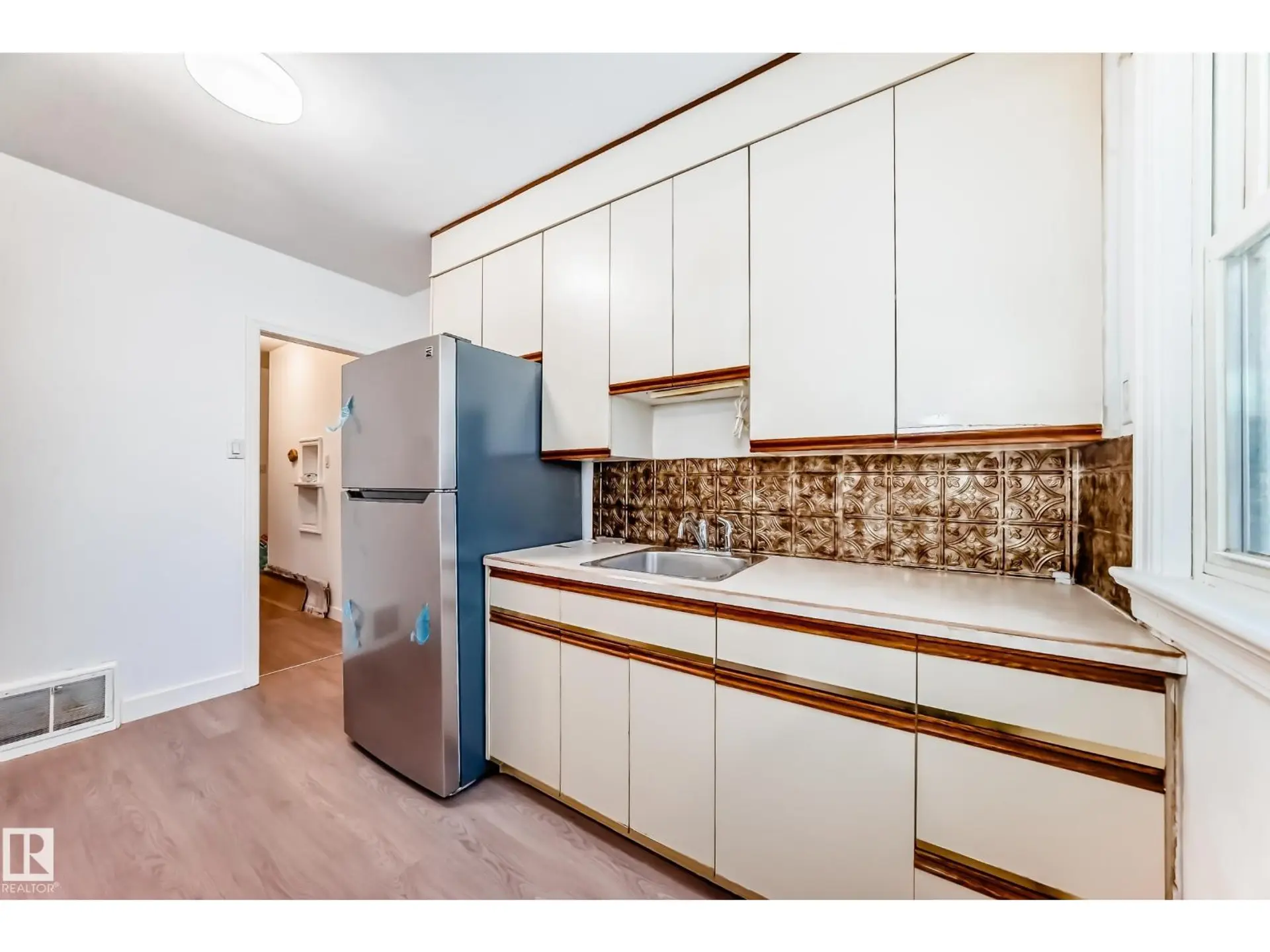13919 107A AVE NW - Image 9