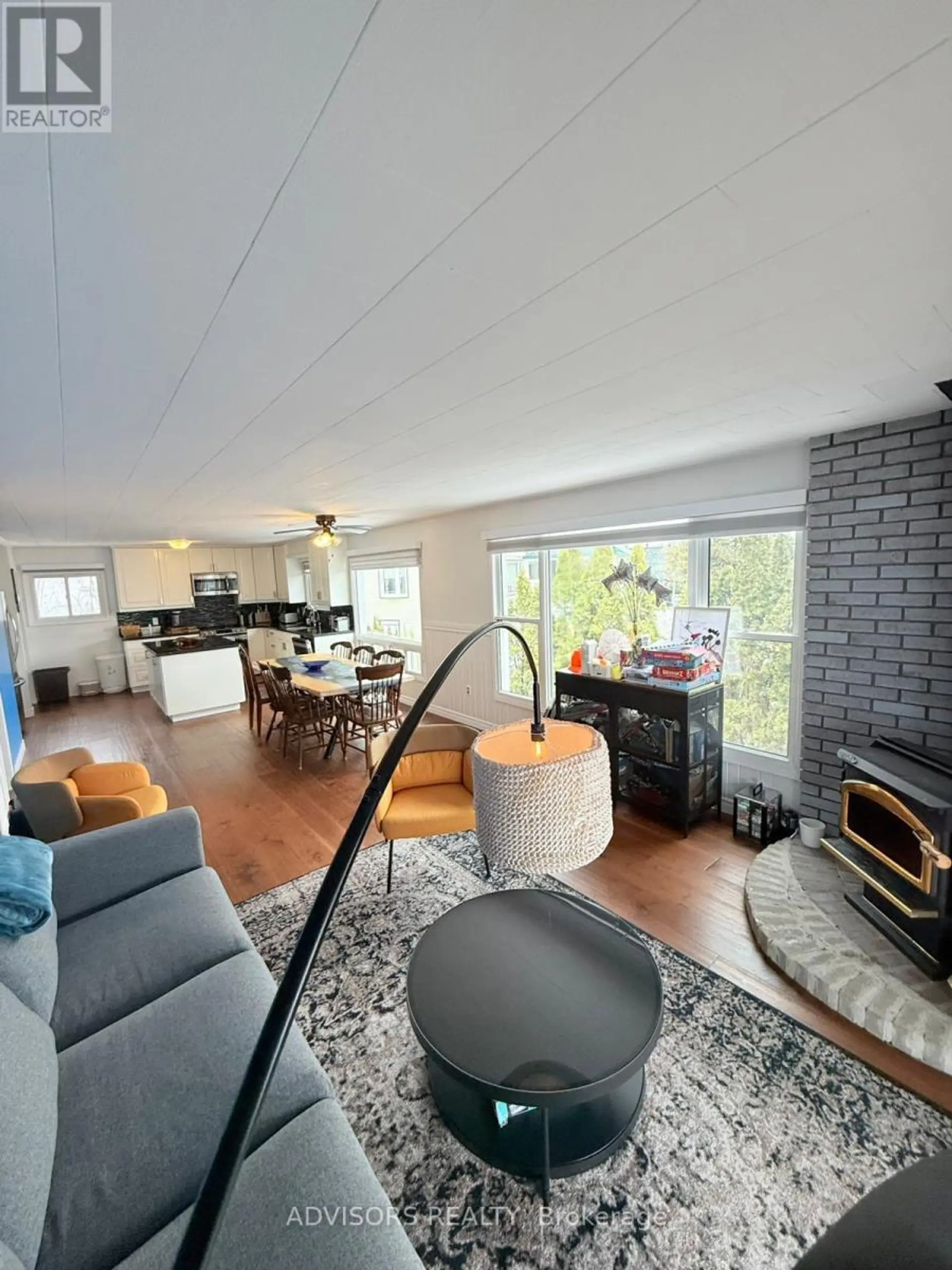 9 BOW ROAD - Image 9