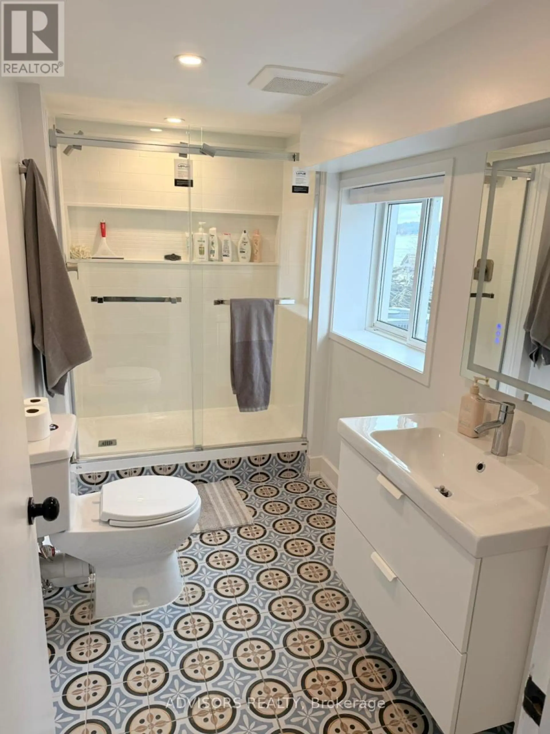 9 BOW ROAD - Image 7
