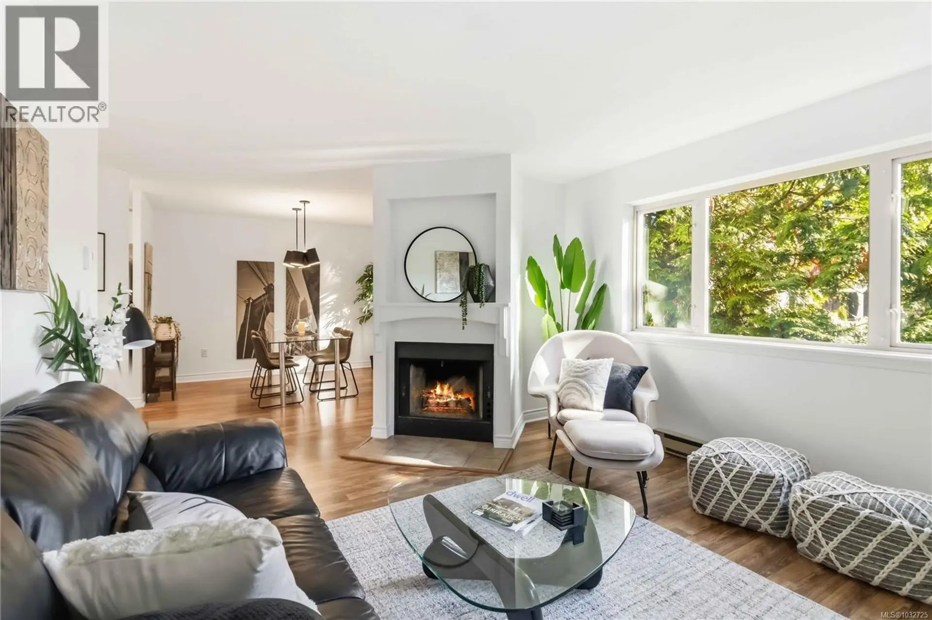 Property at #302 1436 Harrison St, Victoria, BC