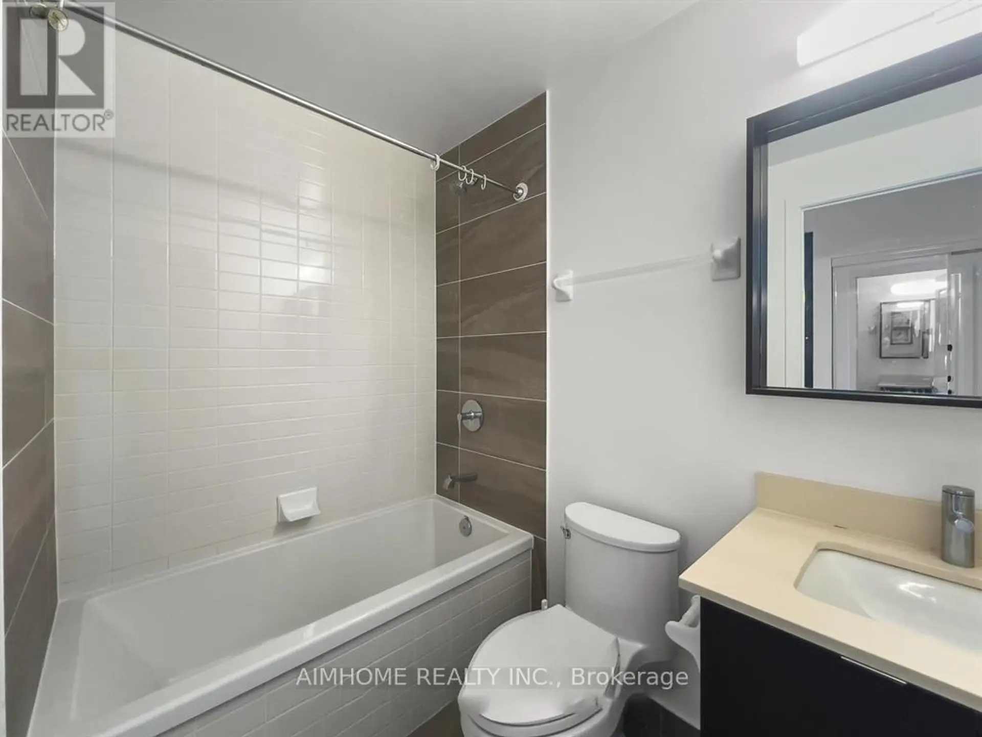 #2201 4655 METCALFE AVENUE - Image 11