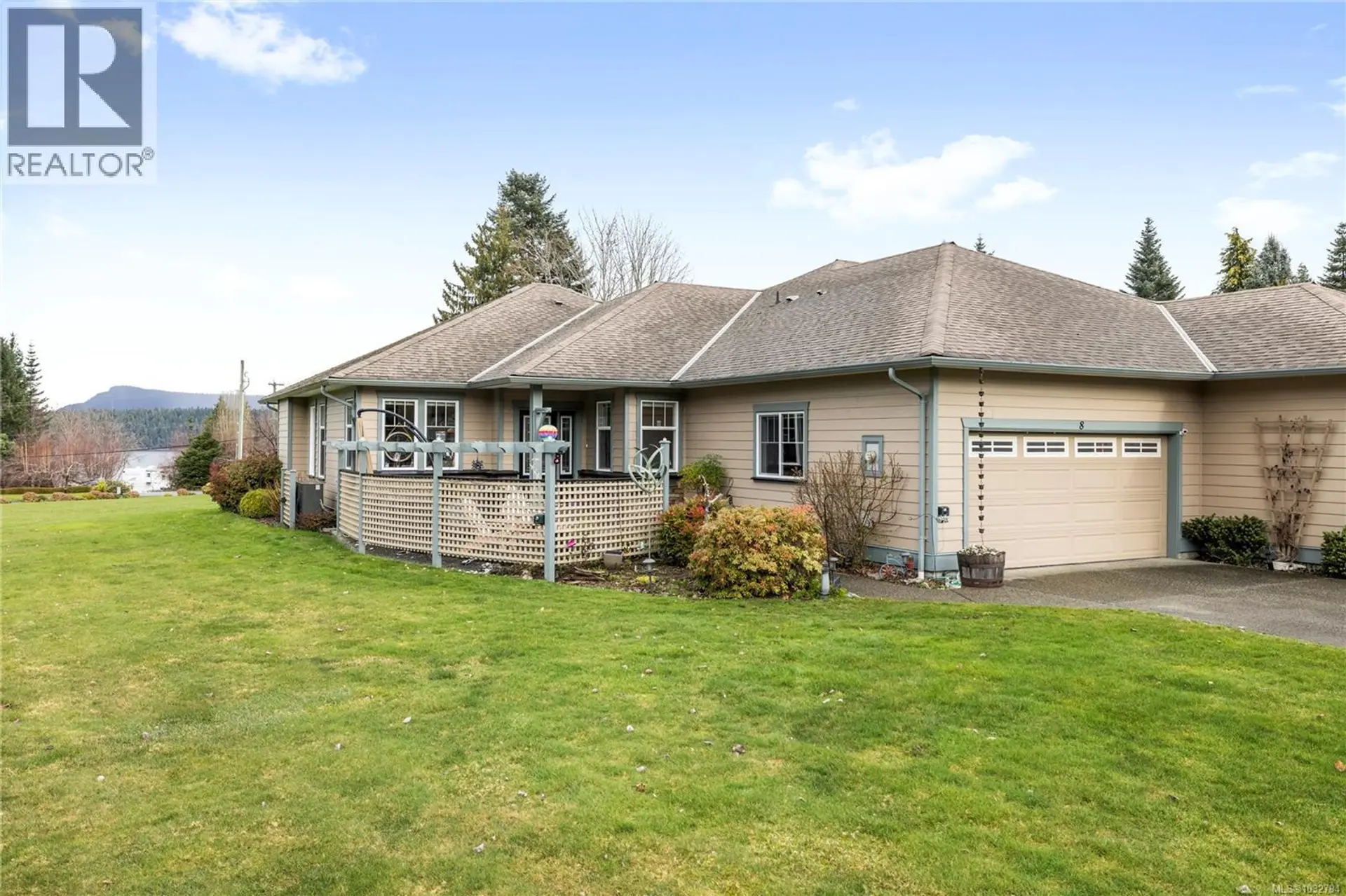 Property at #8 5300 Gainsberg Rd, Bowser, BC