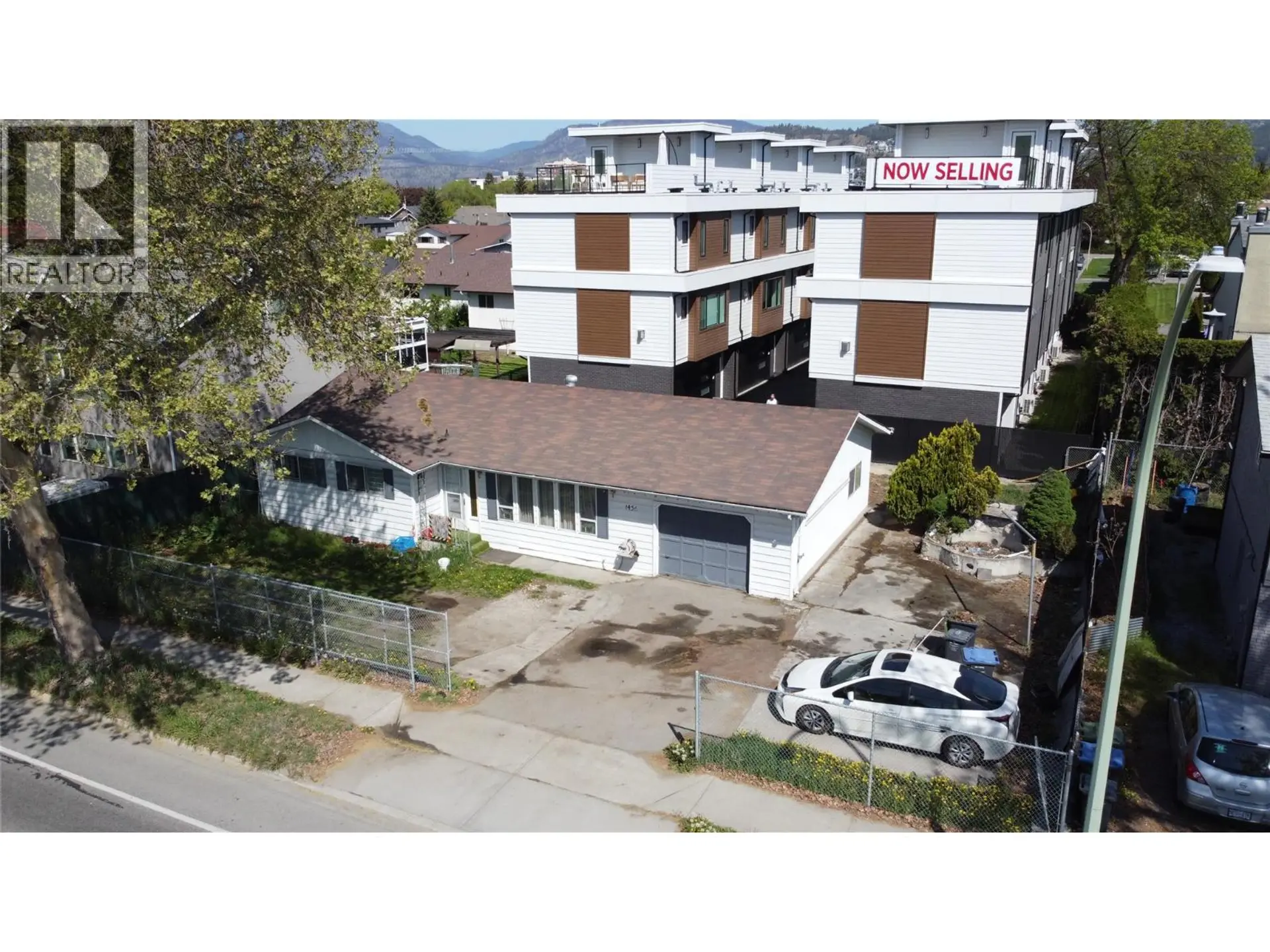 Property at 1456 Springfield Road, Kelowna, BC