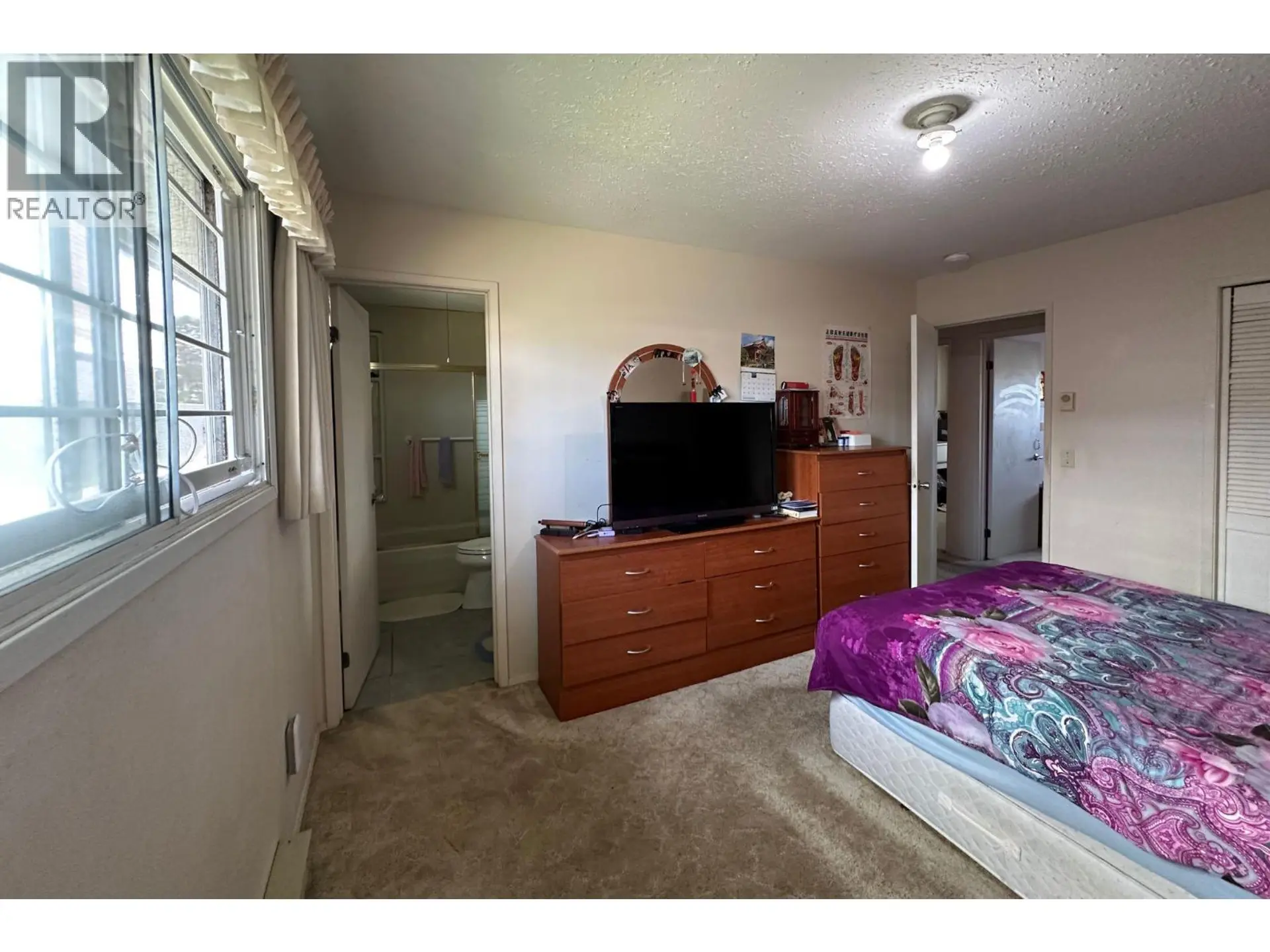 Property at 1456 Springfield Road, Kelowna, BC