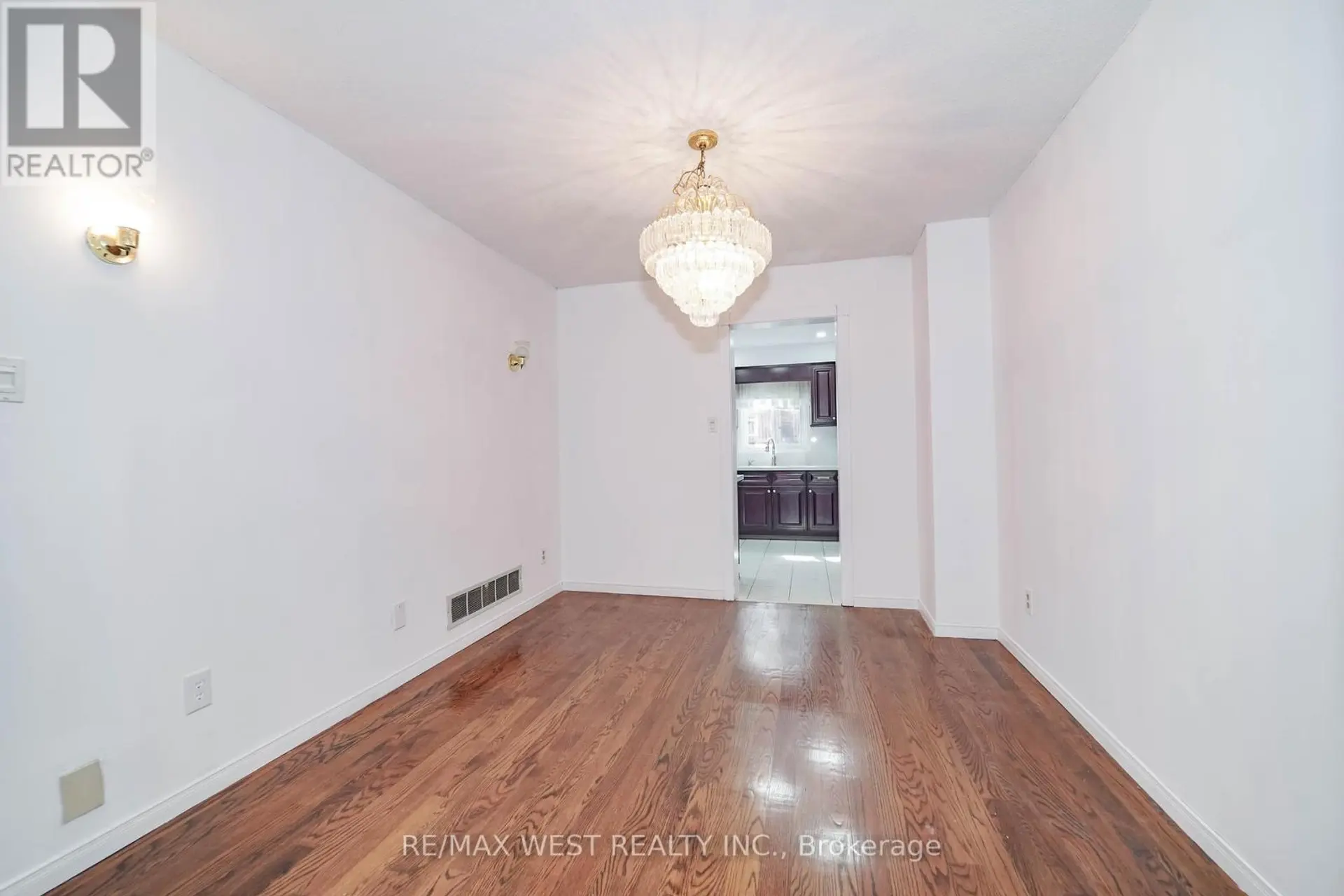 120 LITTLES ROAD - Image 7