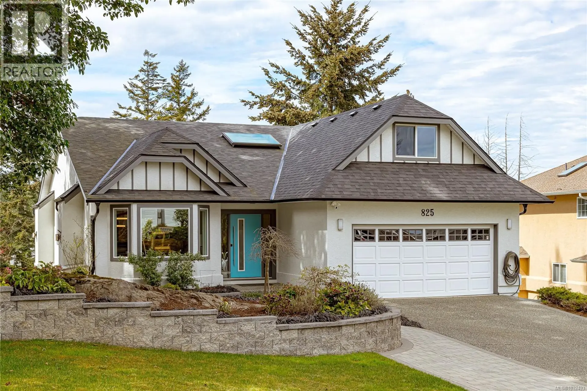 Property at 825 Bexhill Pl, Colwood, BC