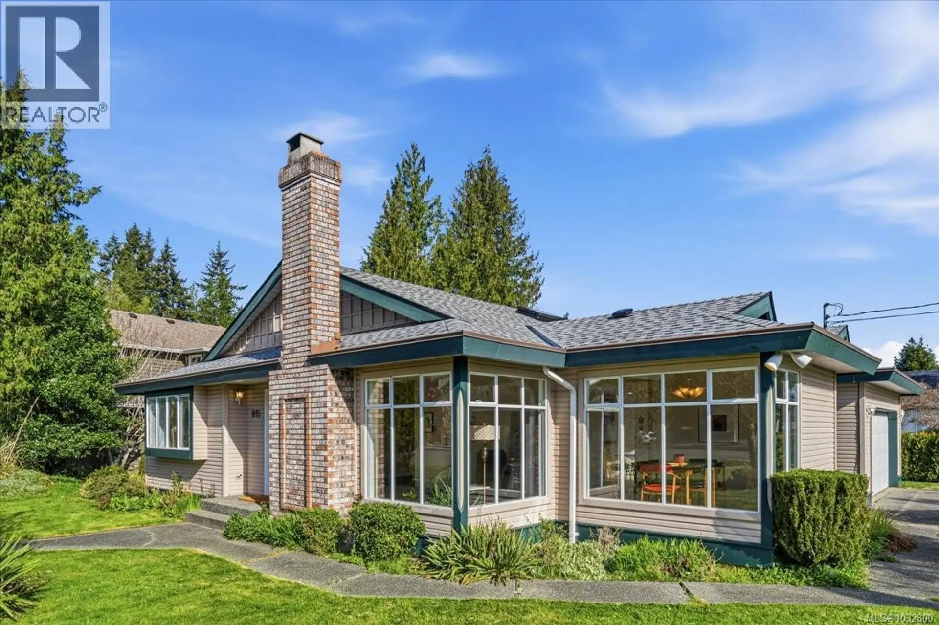 Property at 1095 Pepper Pl, French Creek, BC