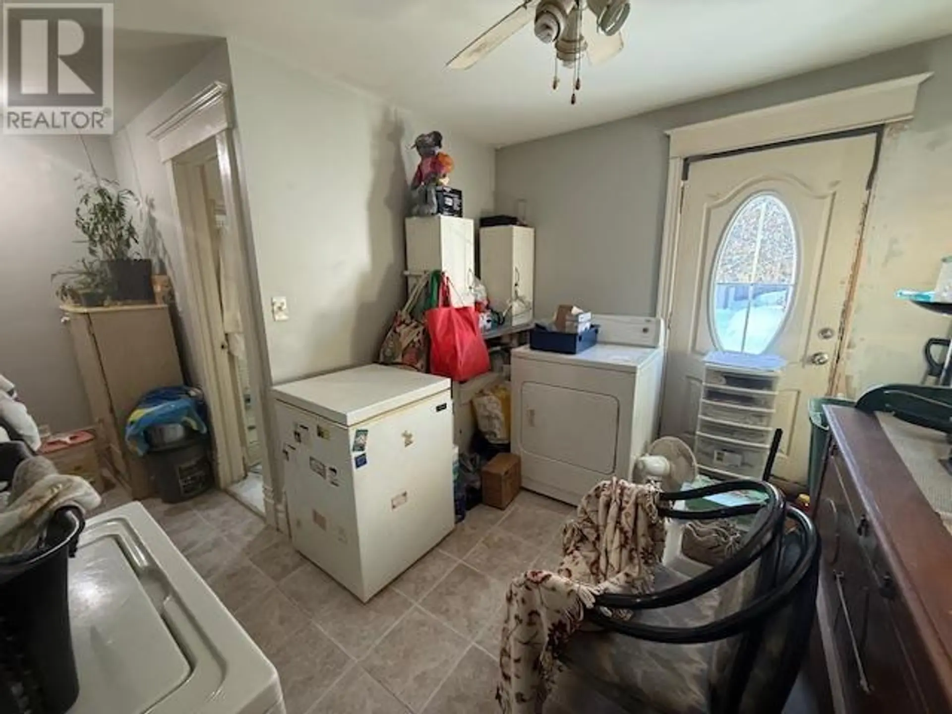 257 JOHN ST - Image 2