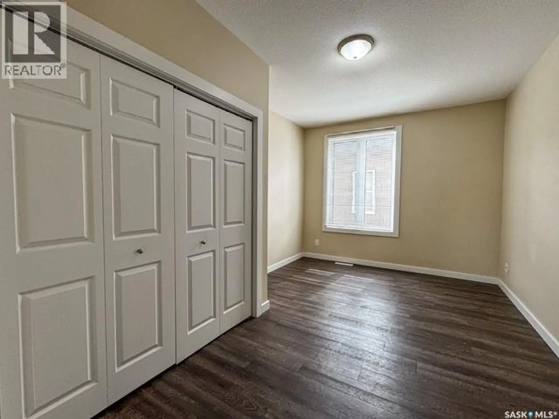614 7TH AVENUE NE - Image 9