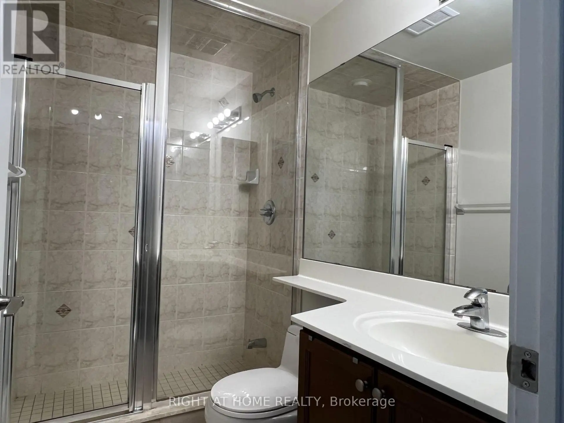 #2101 80 ABSOLUTE AVENUE - Image 13