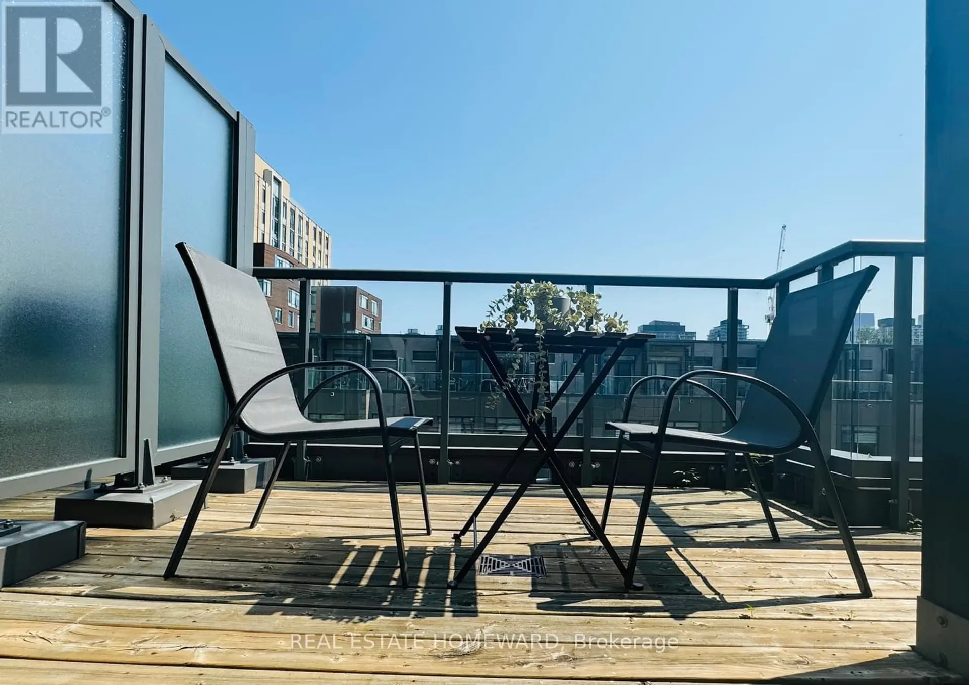 17 ST. BARTHOLOMEW STREET - Image 15