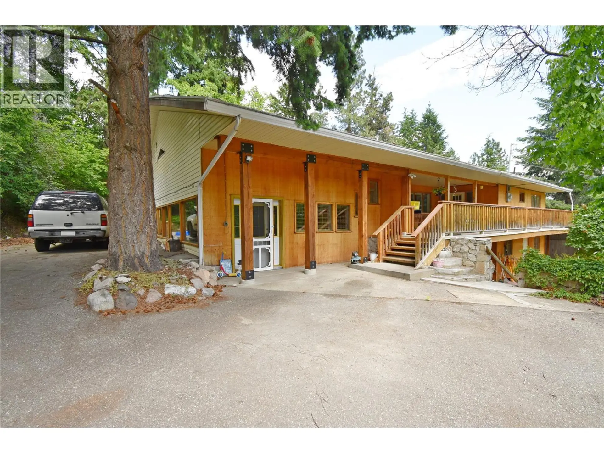 Property at 382 Kildare Way, Vernon, BC