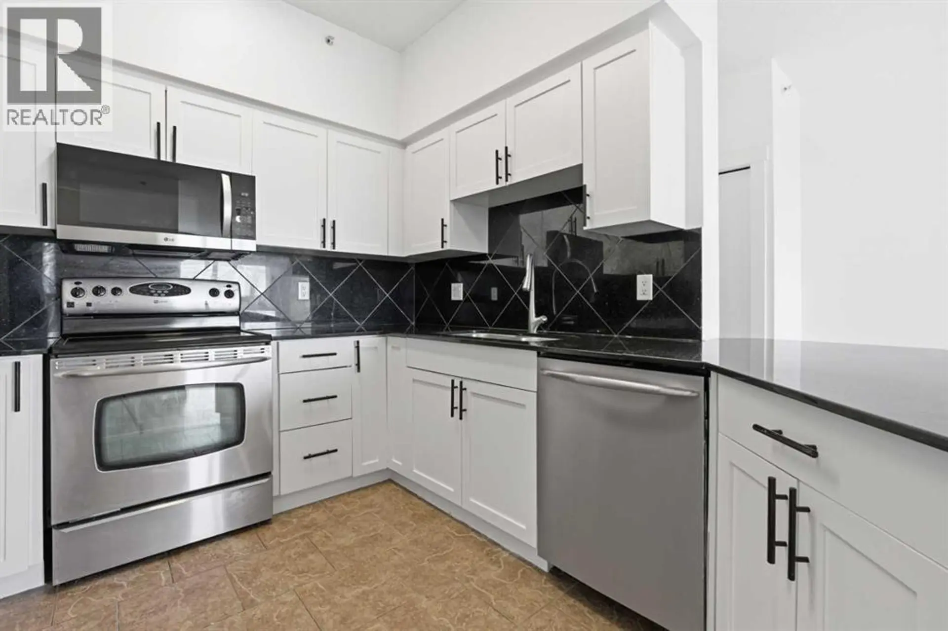 #1507 8710 Horton Road SW - Image 6