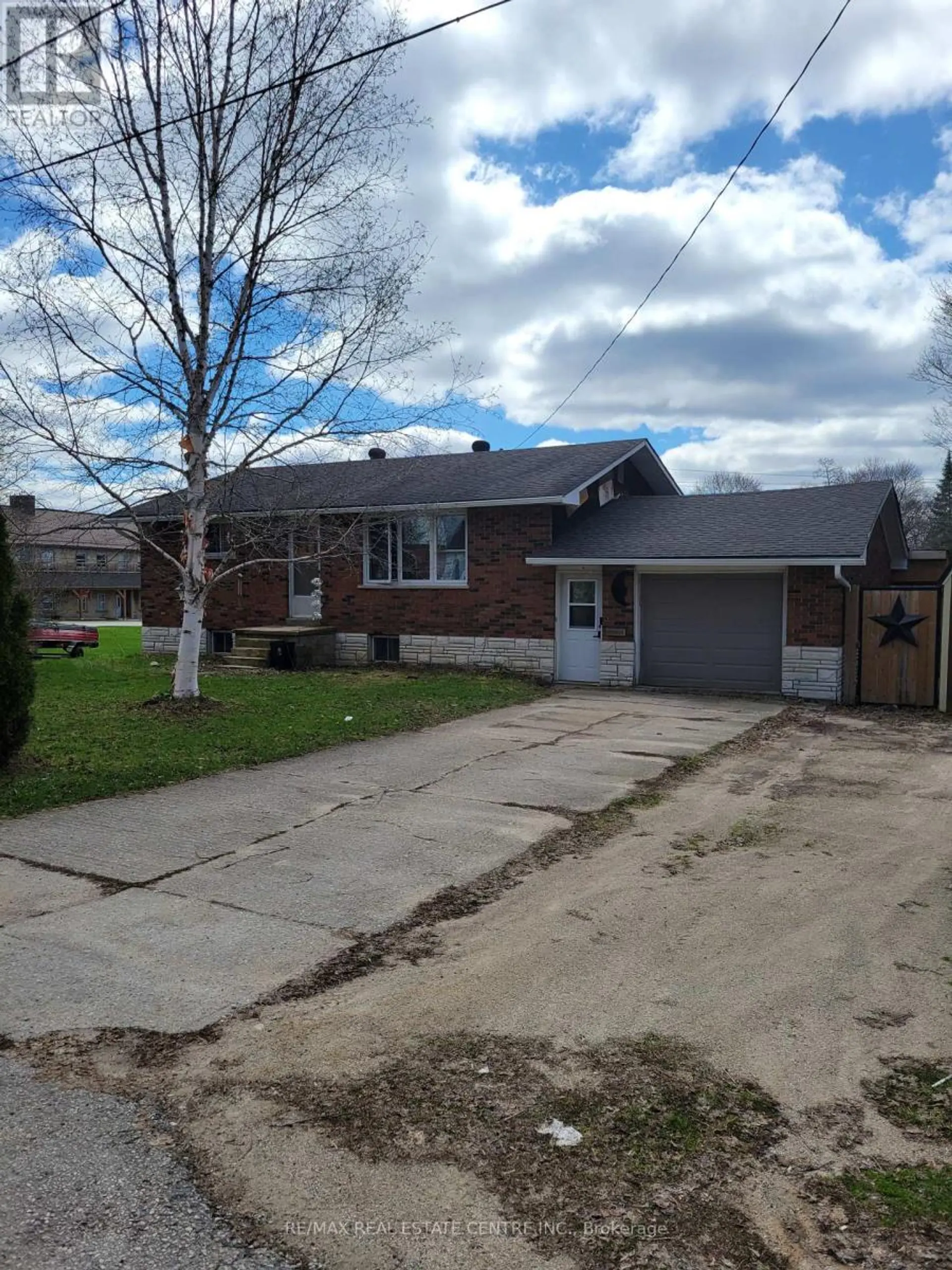 127 HUNTER STREET - Image 2