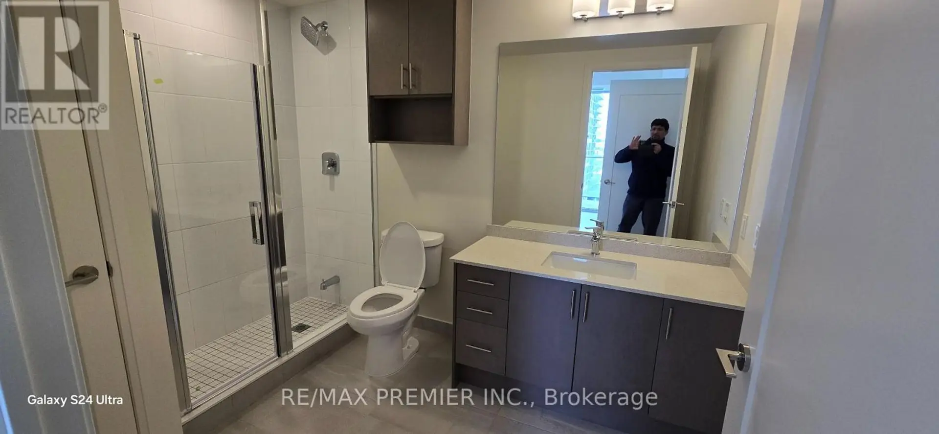 #1515 8960 JANE STREET - Image 7