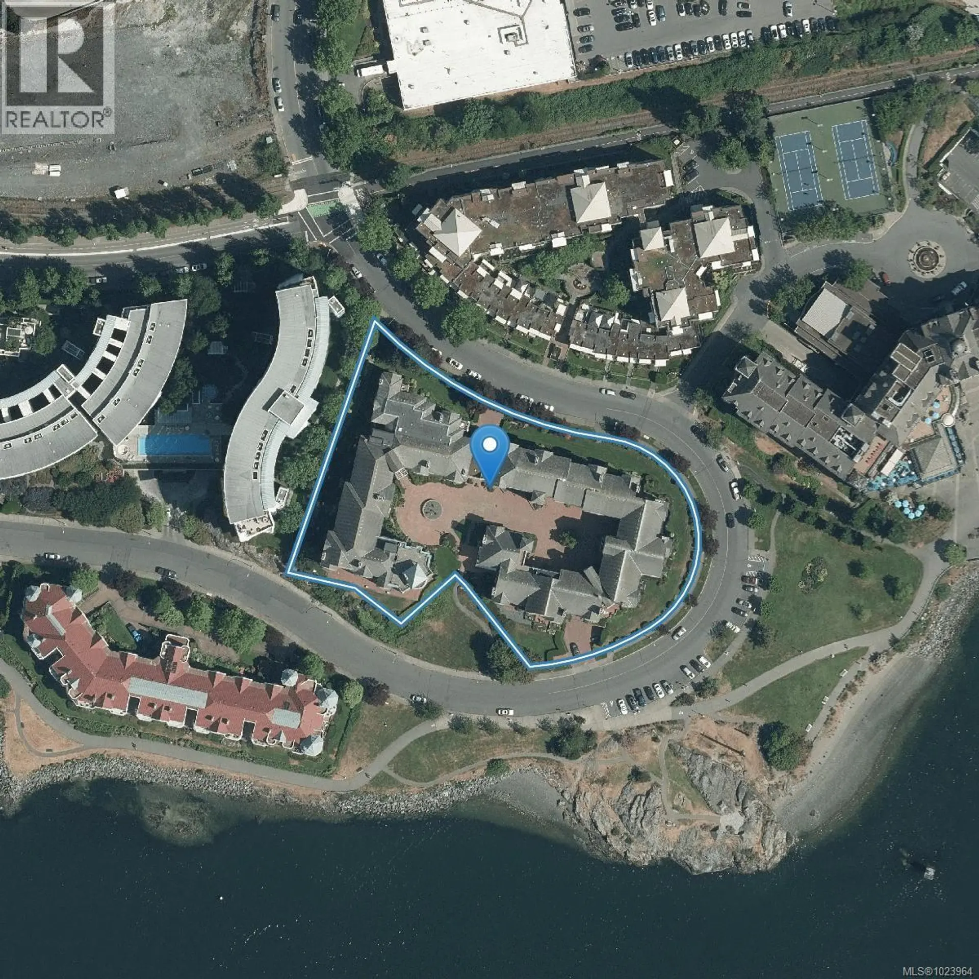 Property at #516 50 SONGHEES RD, Victoria, BC