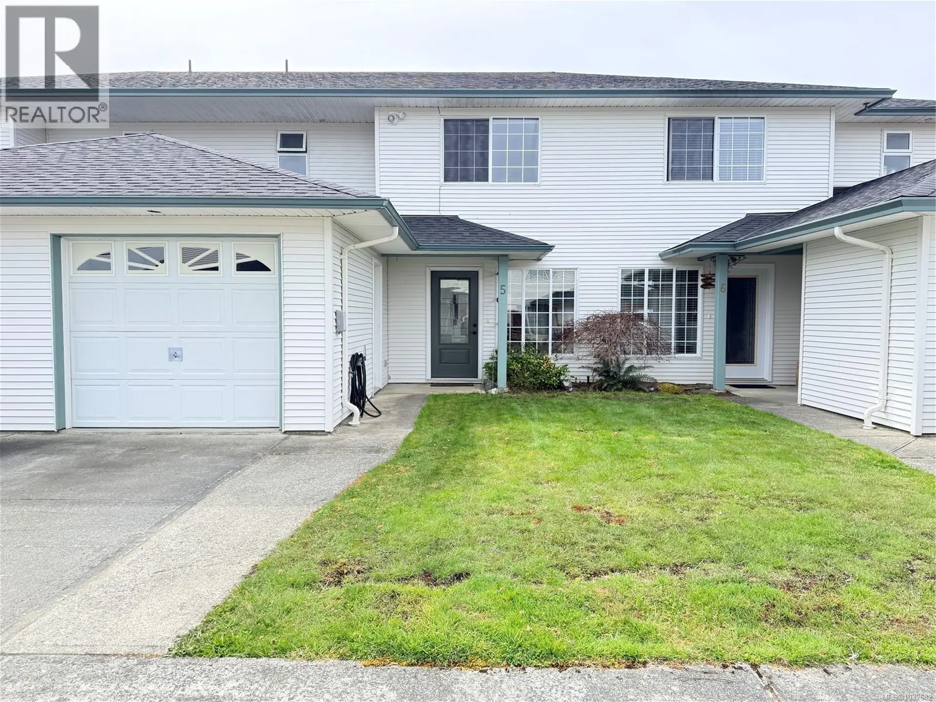 Property at 2553 Kingcome Pl, Port McNeill, BC
