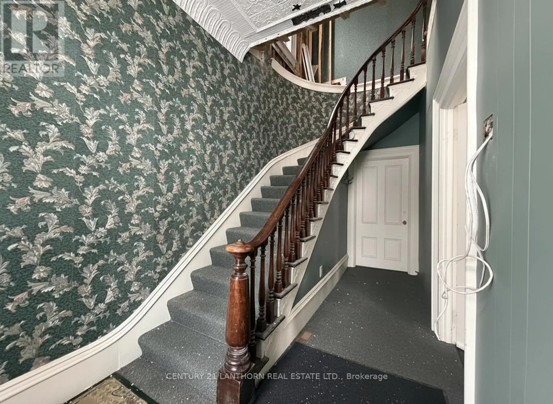340 MAIN STREET - Image 5