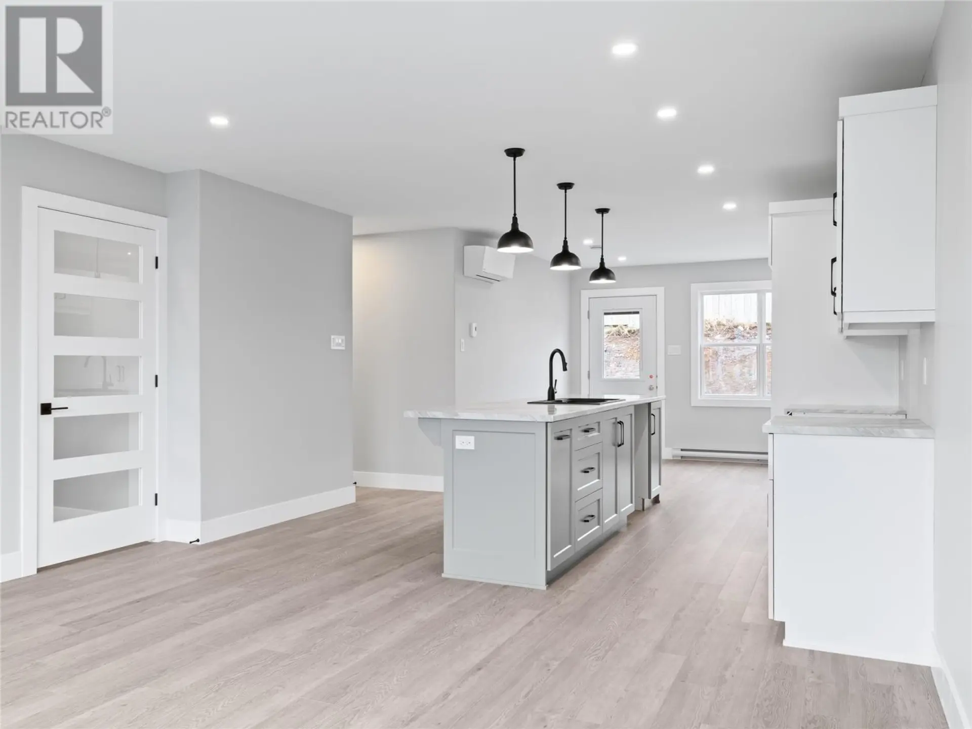 15 NEXTOR PLACE - Image 7