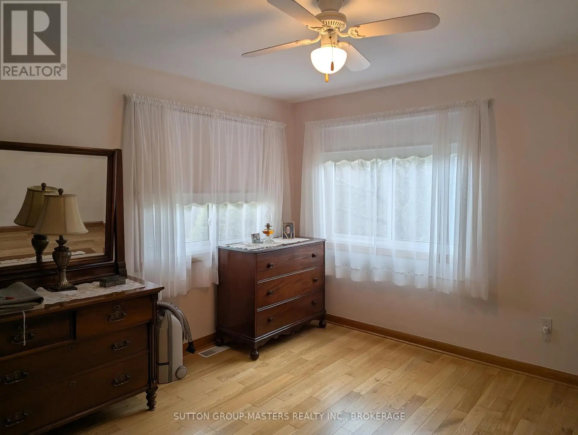 4267 EASY STREET - Image 10