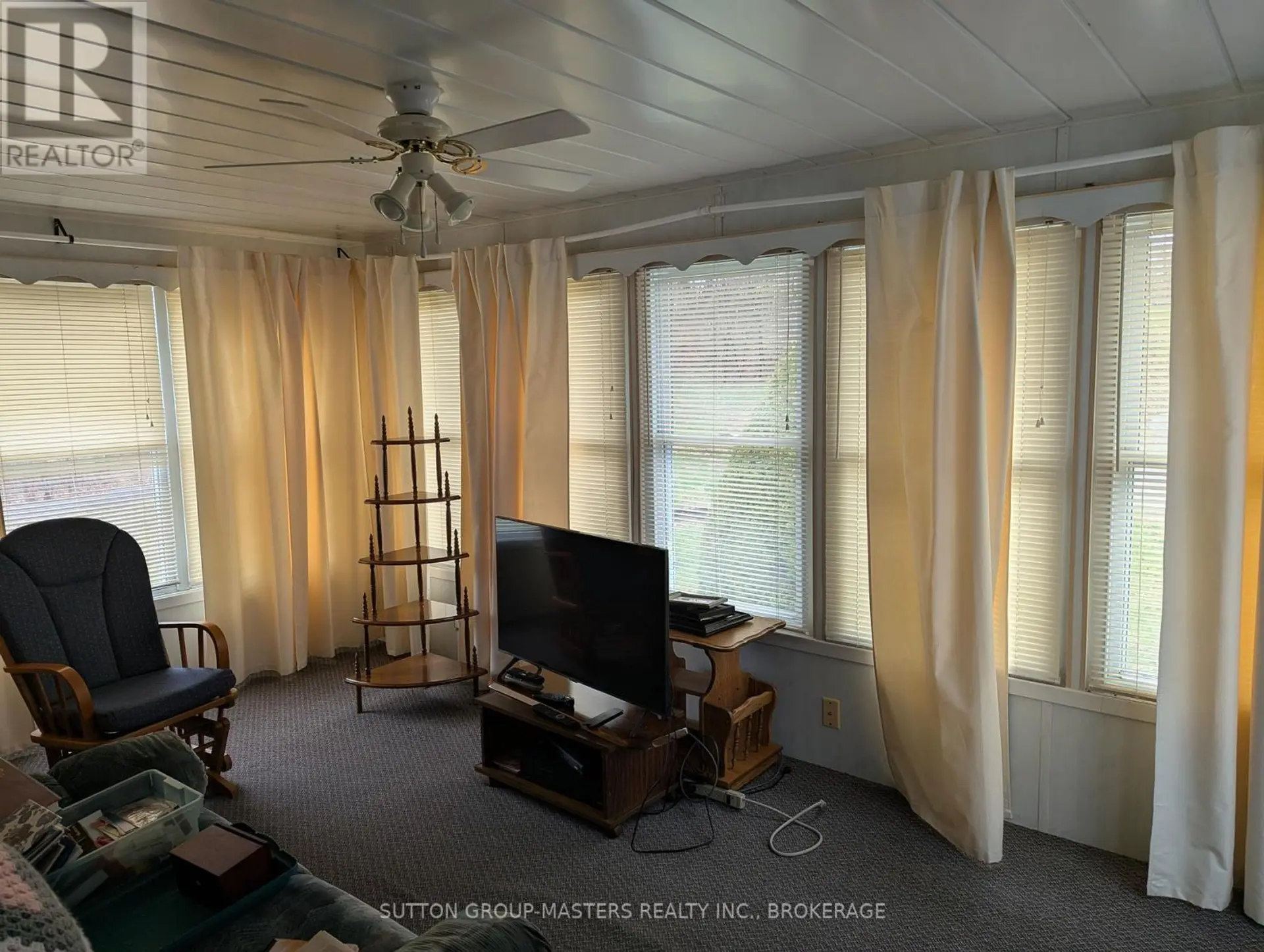 4267 EASY STREET - Image 14