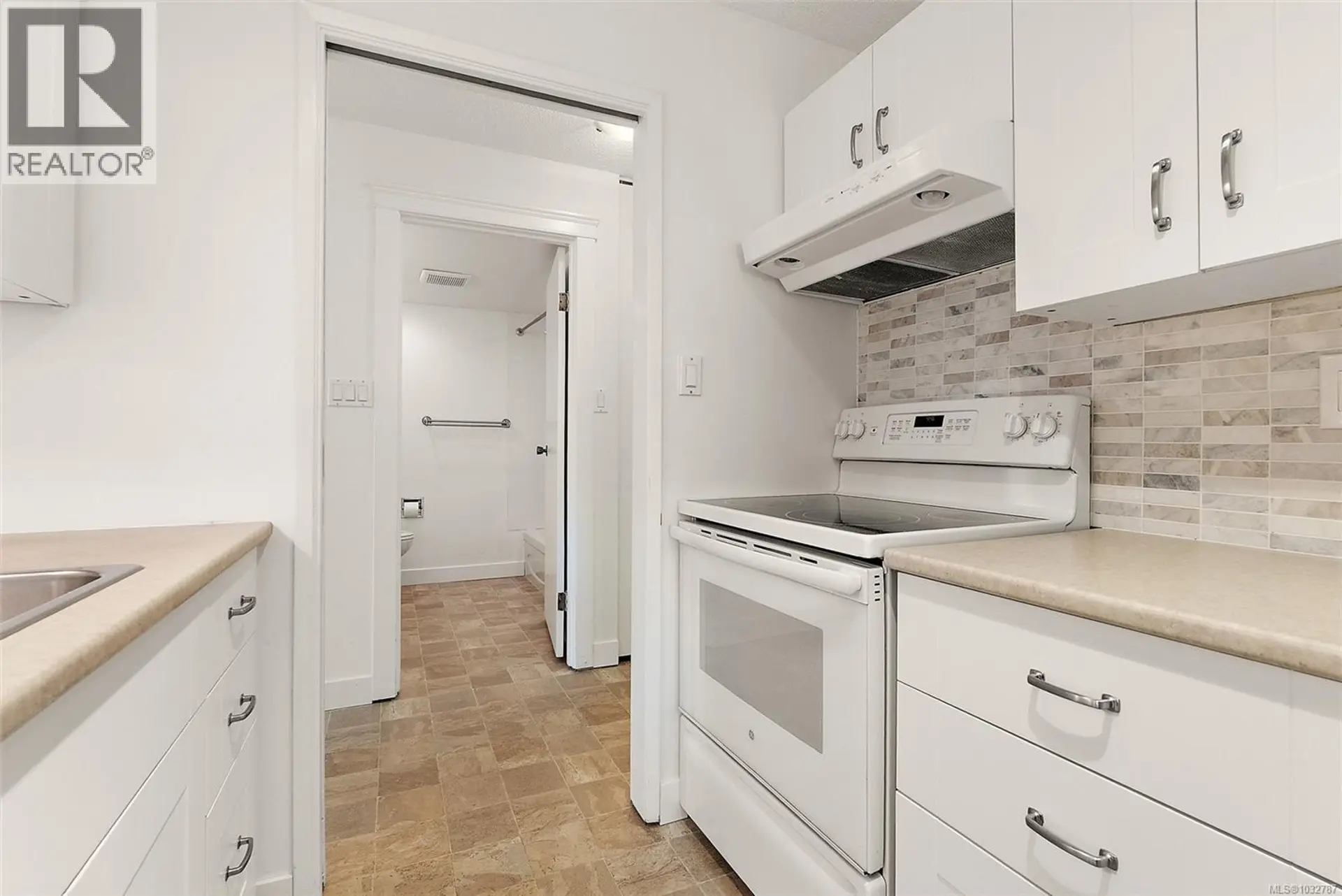 Property at #105 710 Lampson St, Esquimalt, BC