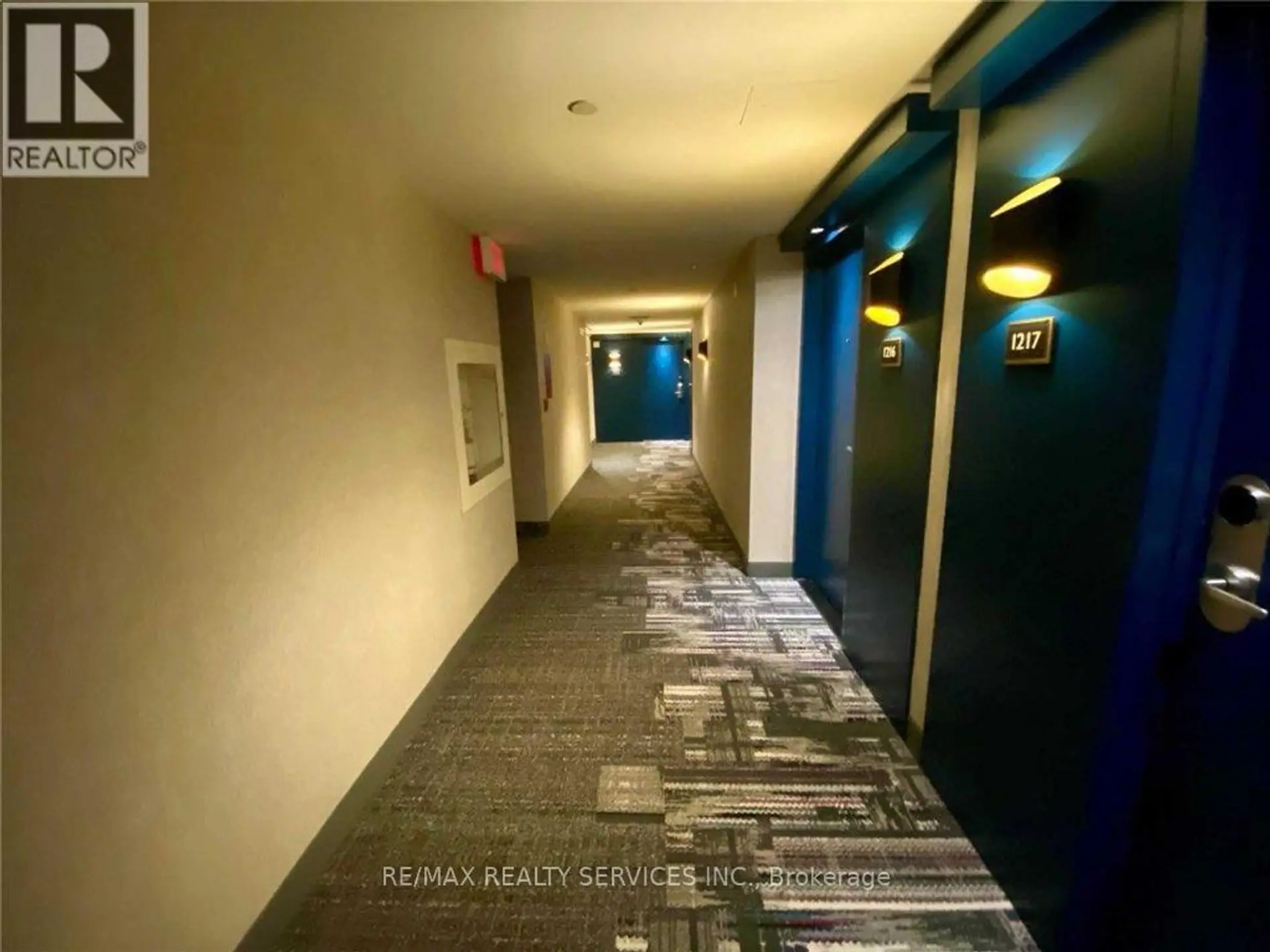 #1215 200 VICTORIA STREET - Image 3