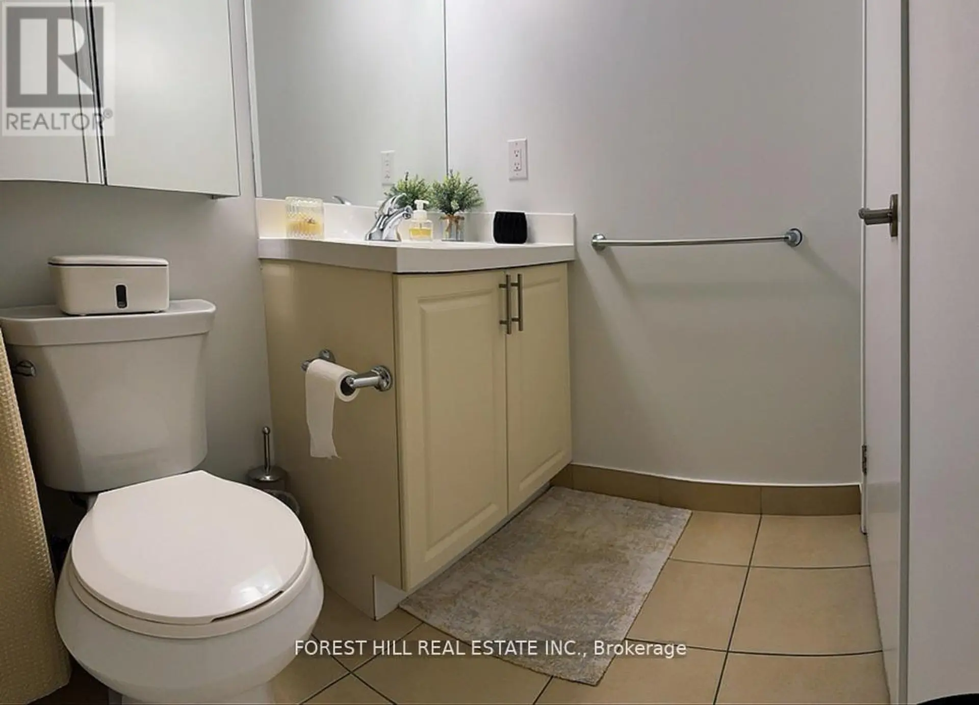 #2502 830 LAWRENCE AVENUE W - Image 4