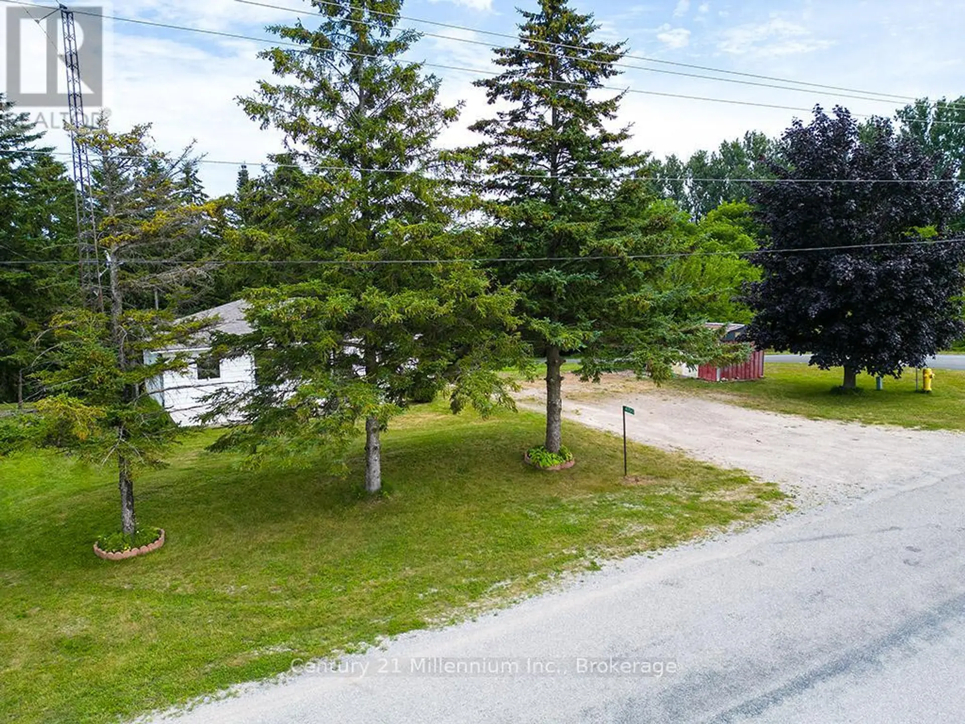 417047 TENTH LINE - Image 3