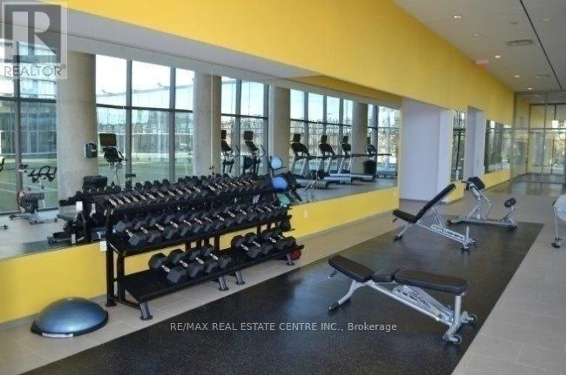 #1010 105 THE QUEENSWAY - Image 7
