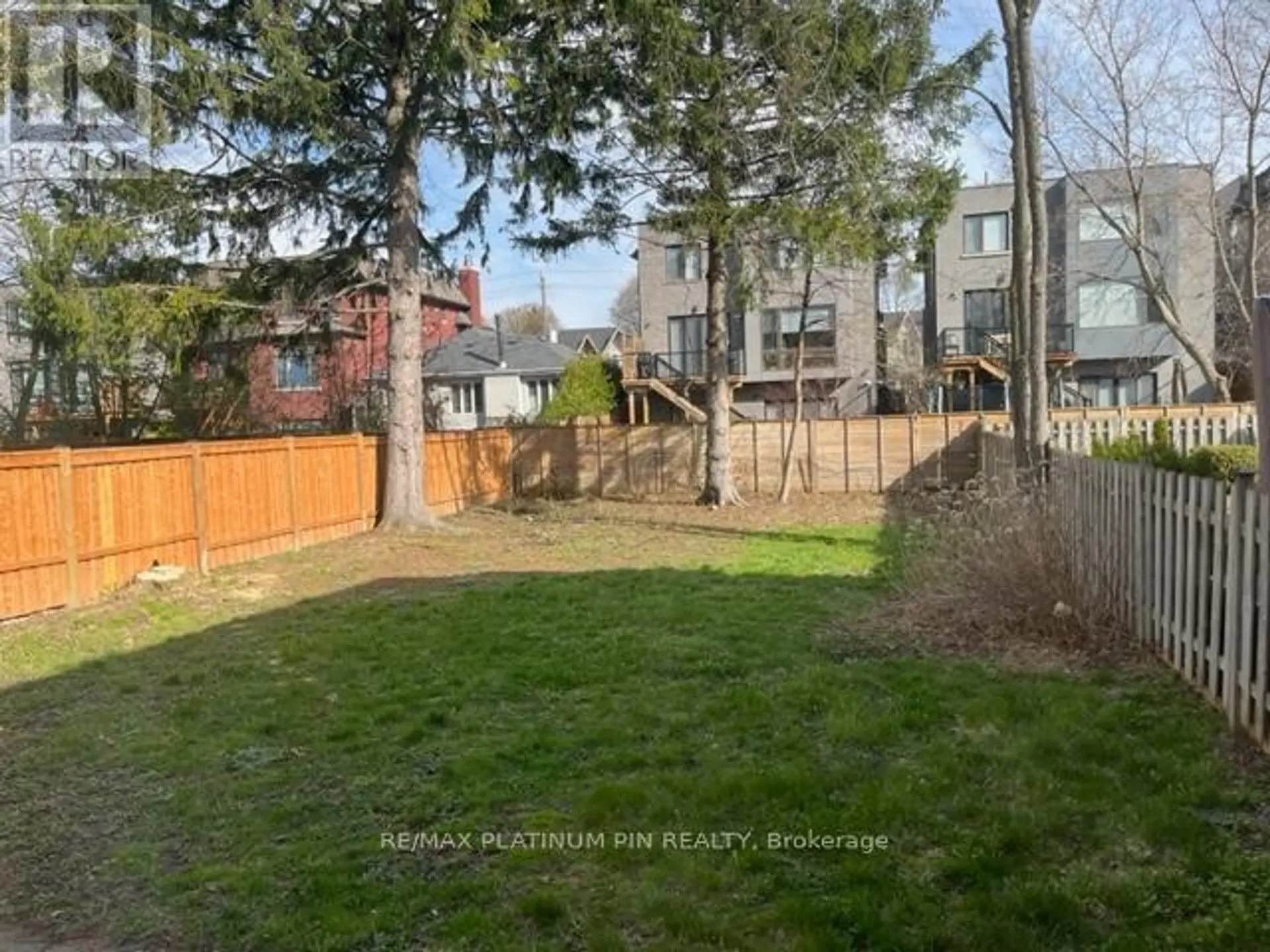 194 FLORENCE AVENUE - Image 13