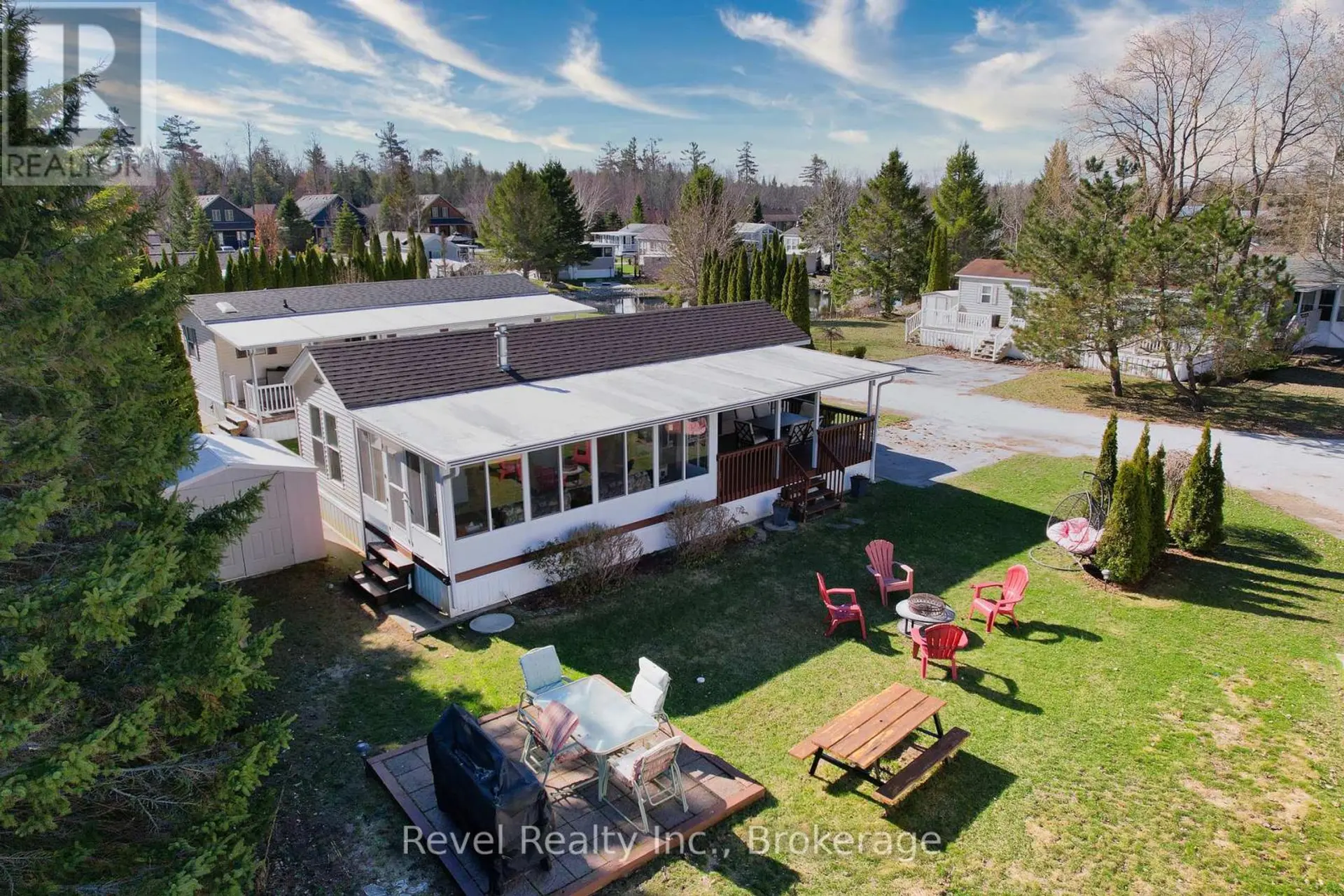 30 HURON CIRCLE - Image 3