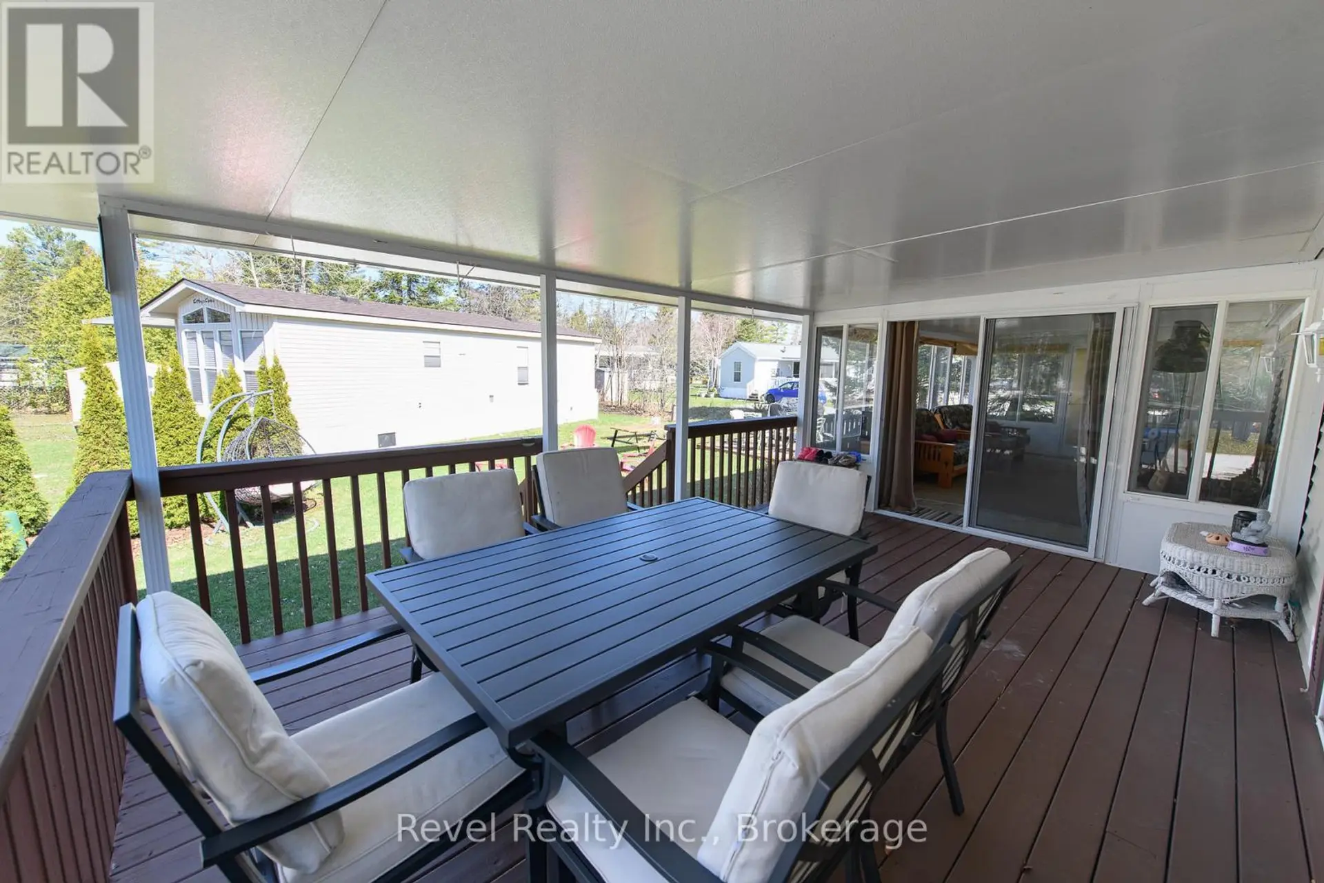 30 HURON CIRCLE - Image 4