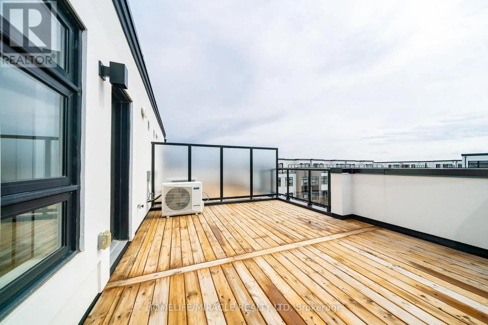 #104 1593 ROSE WAY - Image 12