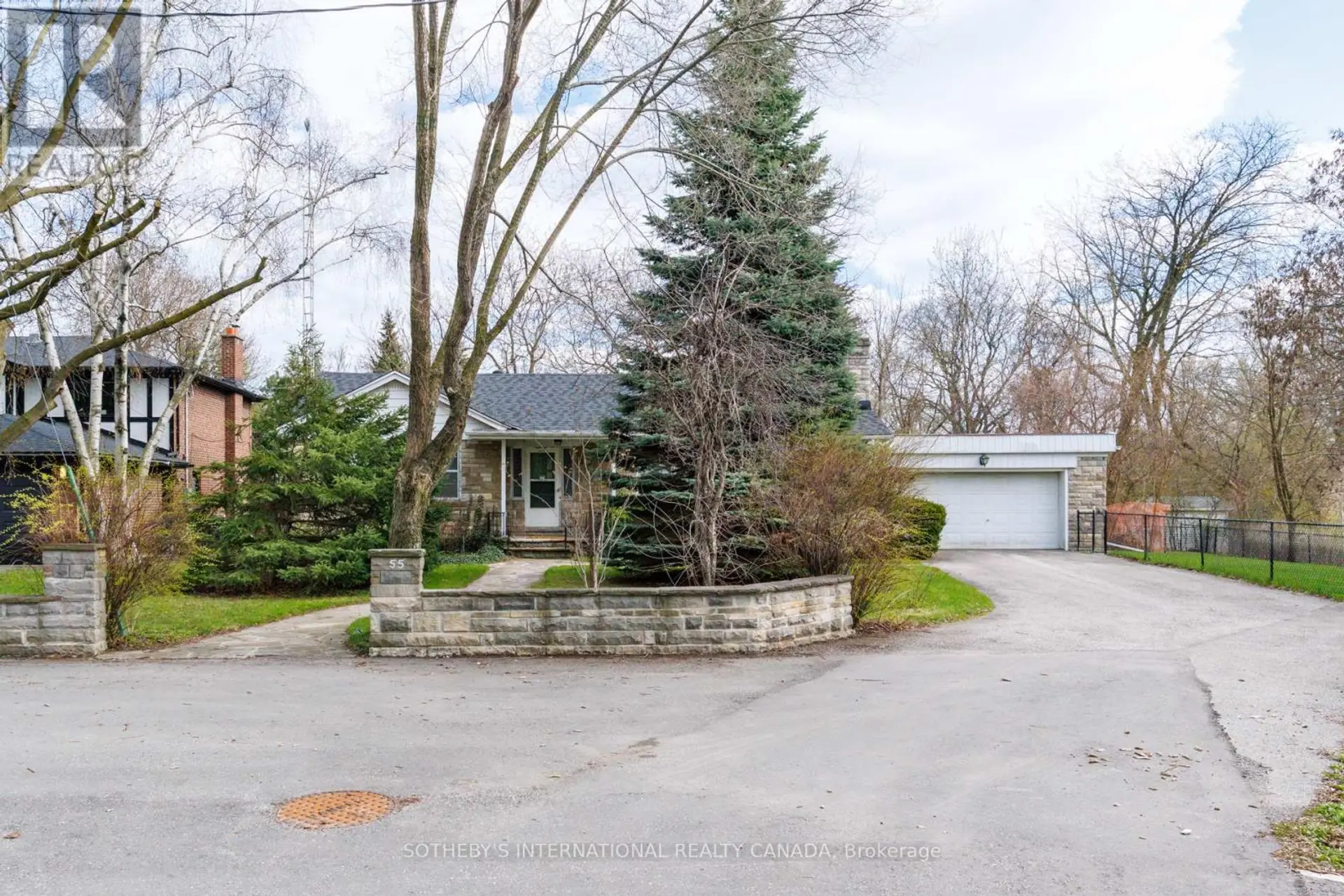 55 VAN DUSEN BOULEVARD - Image 1