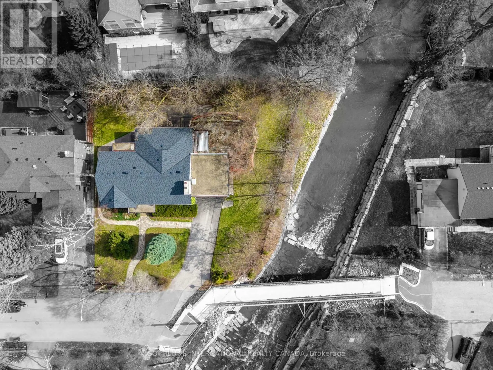 55 VAN DUSEN BOULEVARD - Image 2
