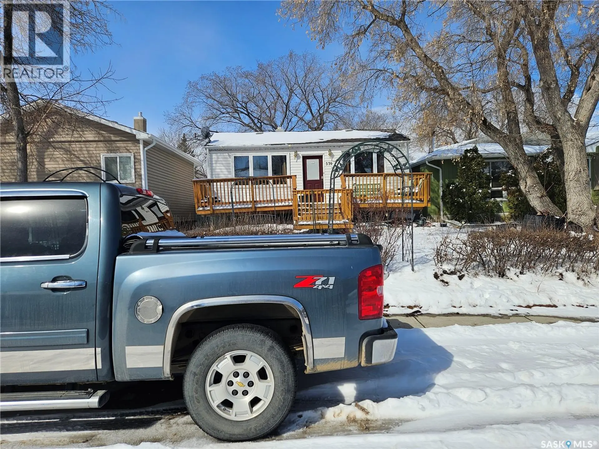 370 Arthur STREET - Image 1