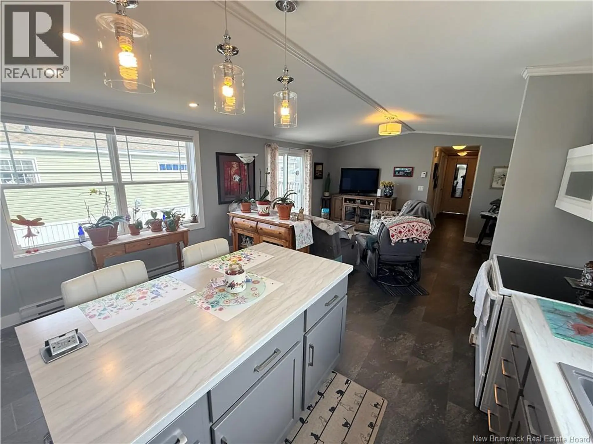 11 IVORY COURT - Image 6